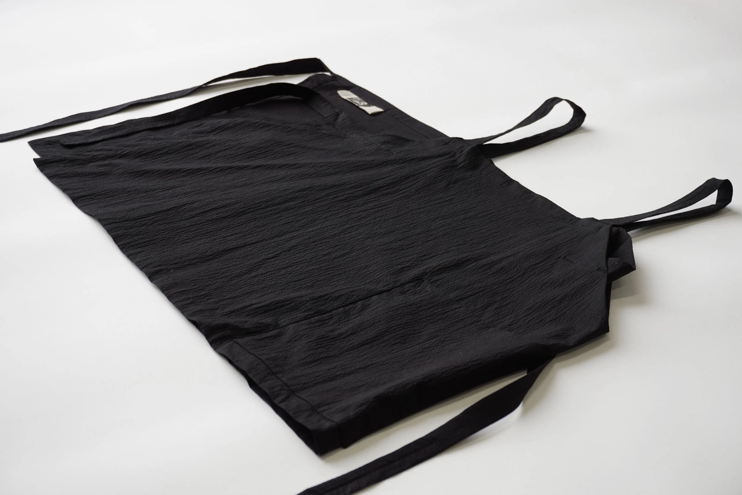overlap black 4.jpg