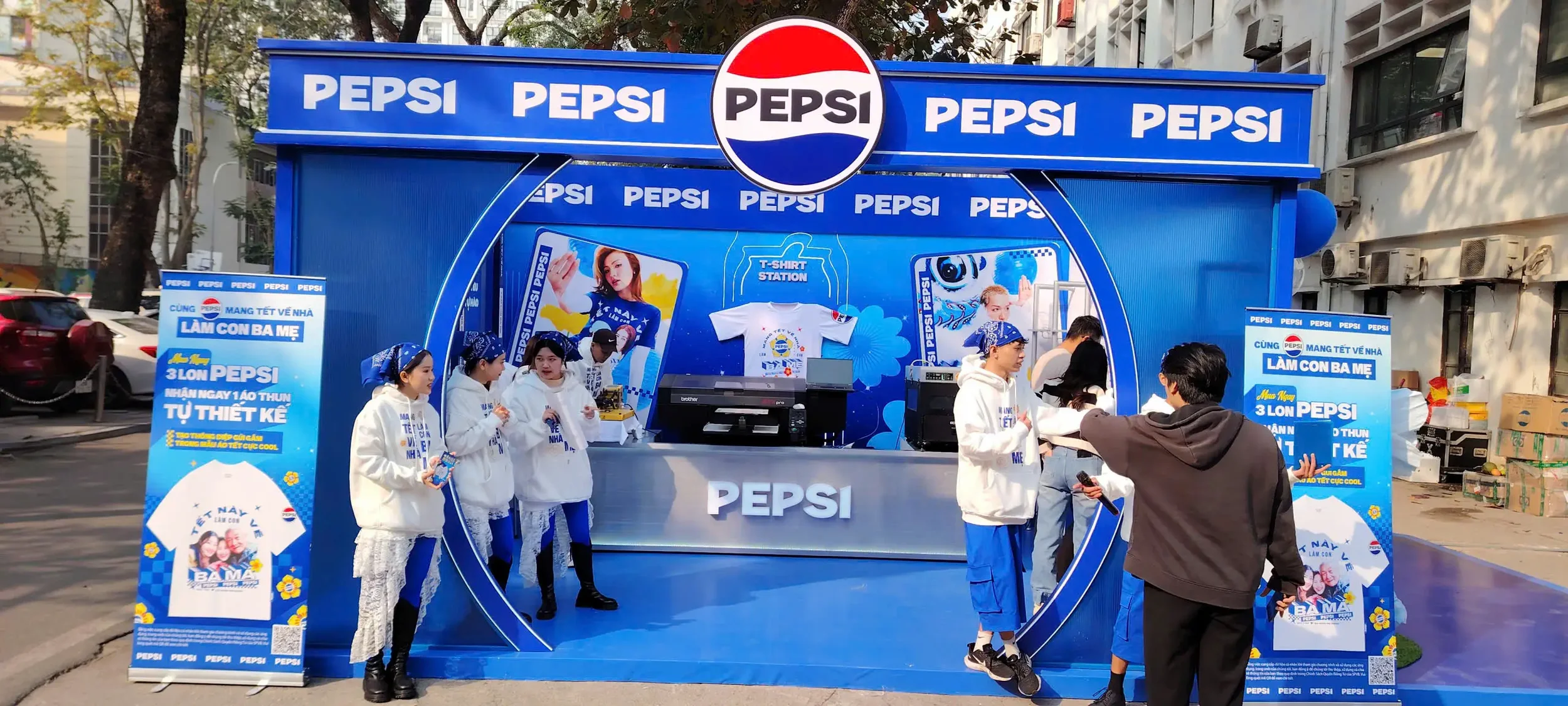 In áo trực tiếp tại sự kiện Pepsi Tết 2025