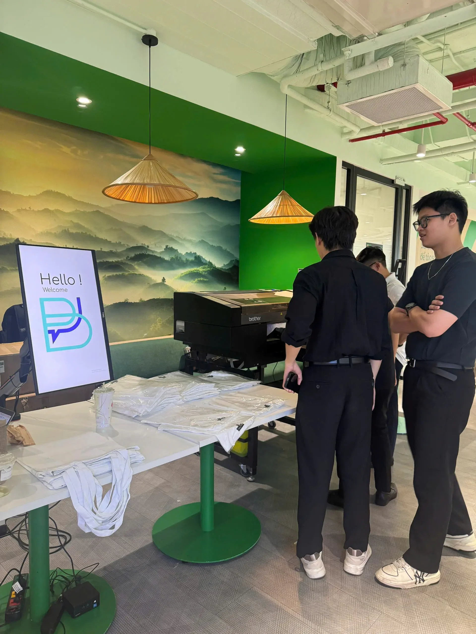 Giải pháp in áo thun và túi trực tiếp tại sự kiện