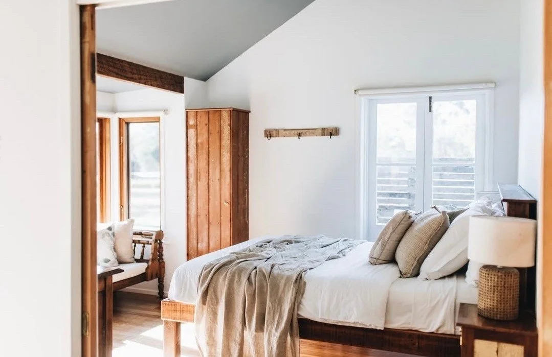 ποΈ Arrive, unwind, and make yourself at home.
#worrowing #homewares #decor #interiordesign #naturalstyle  #bride #jervisbay #style  #coastalluxe #homedecor #coastal #mirrors #worrowing  #decor #interiordesign #naturalstyle #jervisbay #style #visits