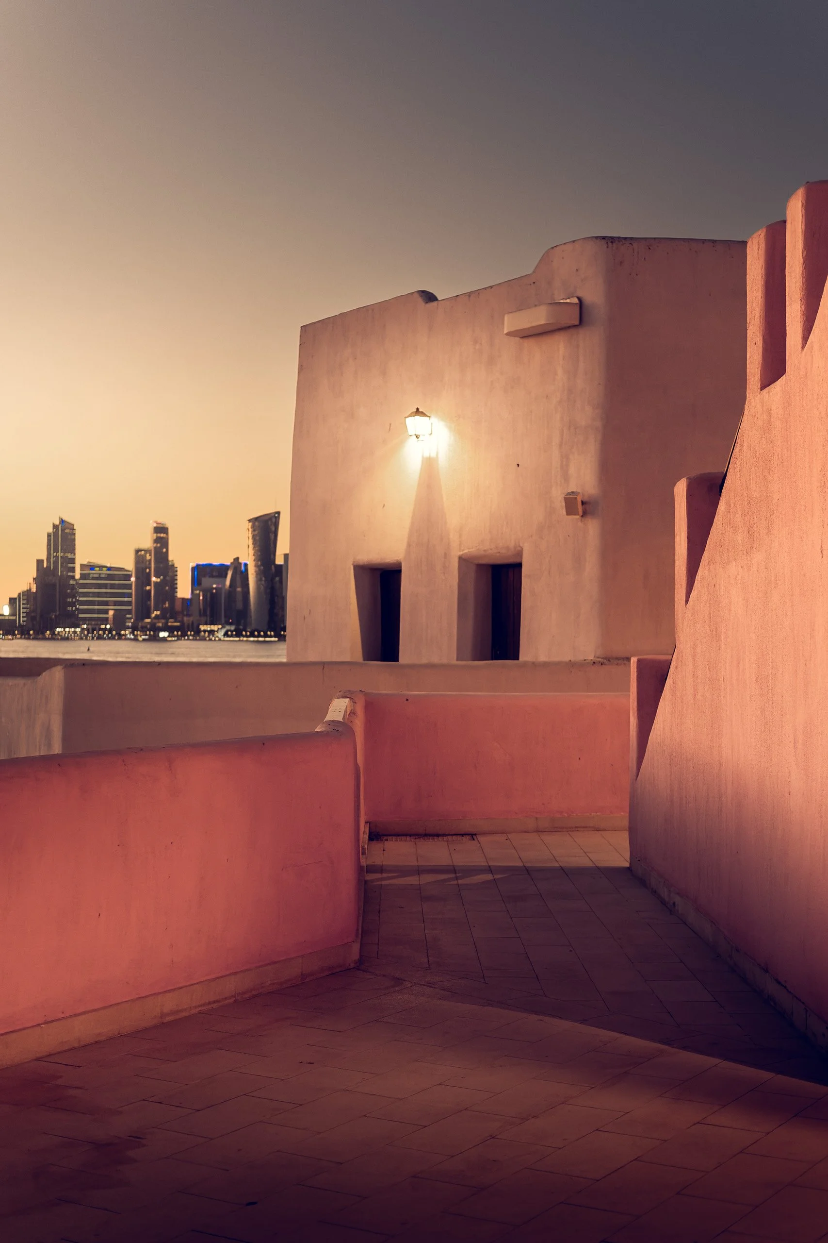 doha-traditional-pathway-night-skyline-view-architecture
