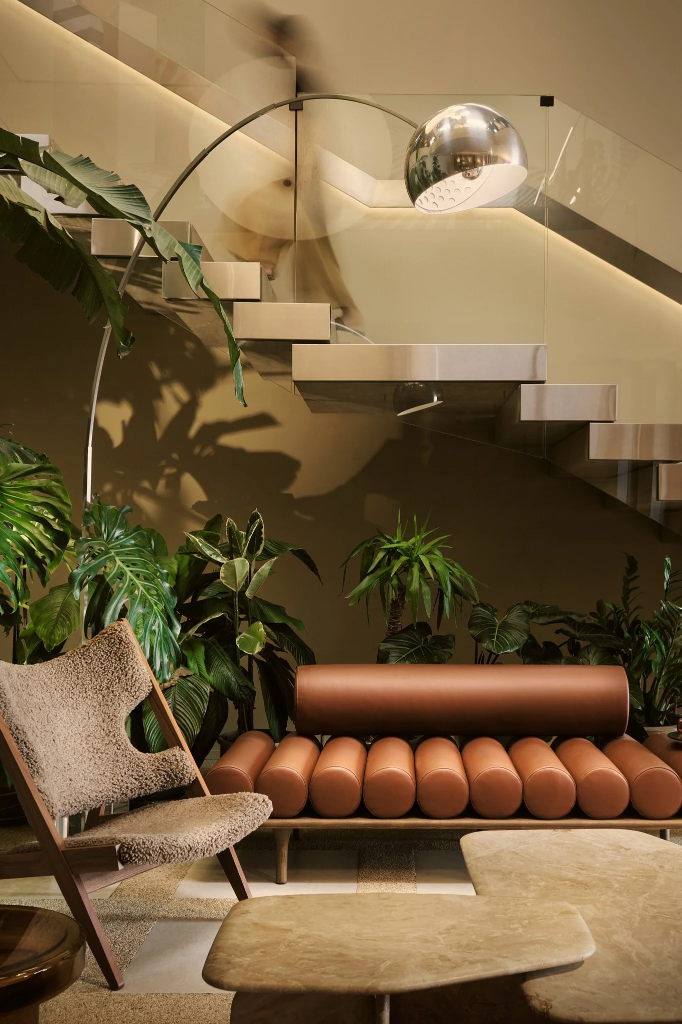 morph-collective-hq-dubai-atrium-floating-staircase-interior-architecture-photography
