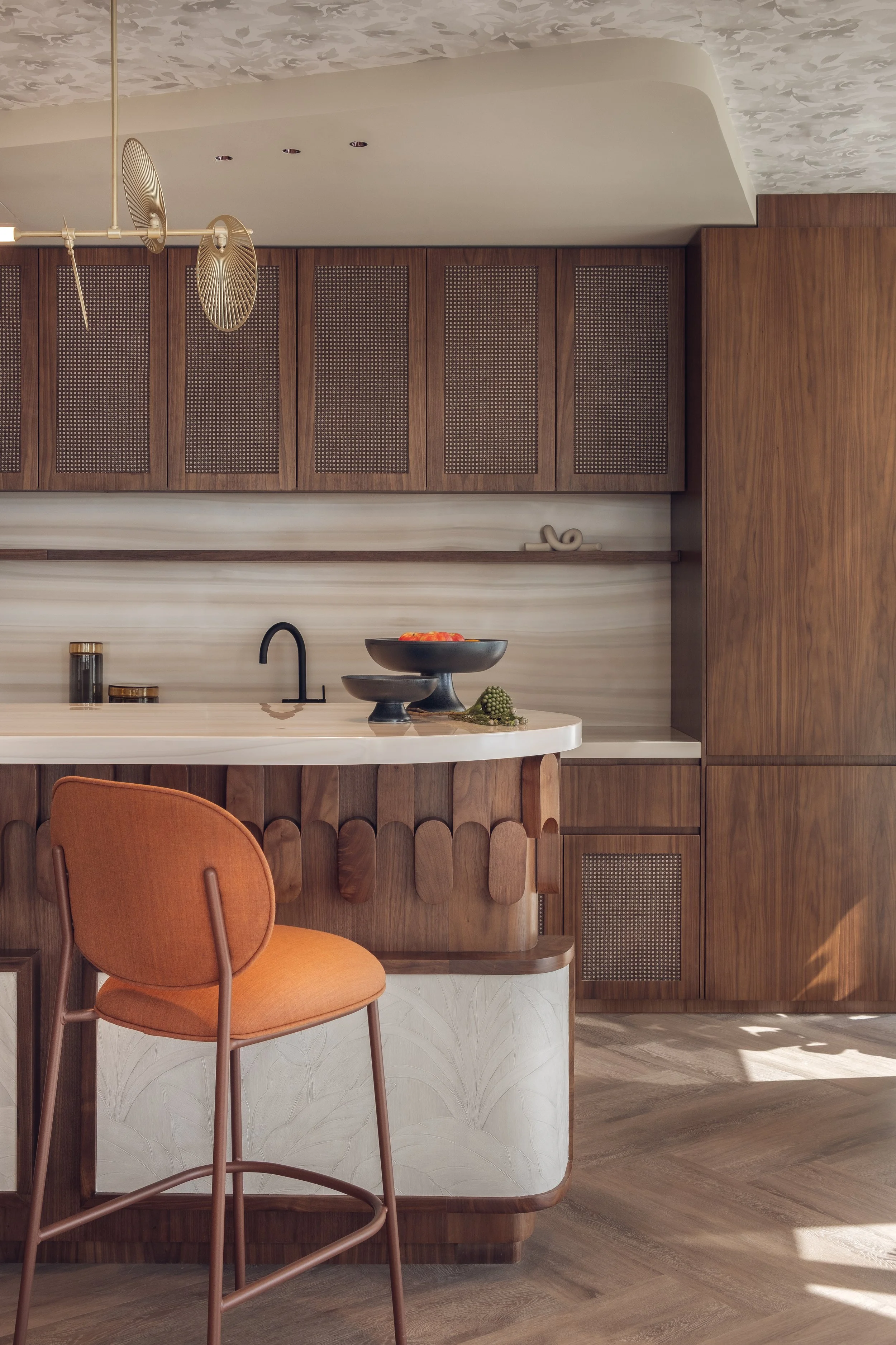 white-case-doha-office-pantry-kitchen-workplace-interior-photography