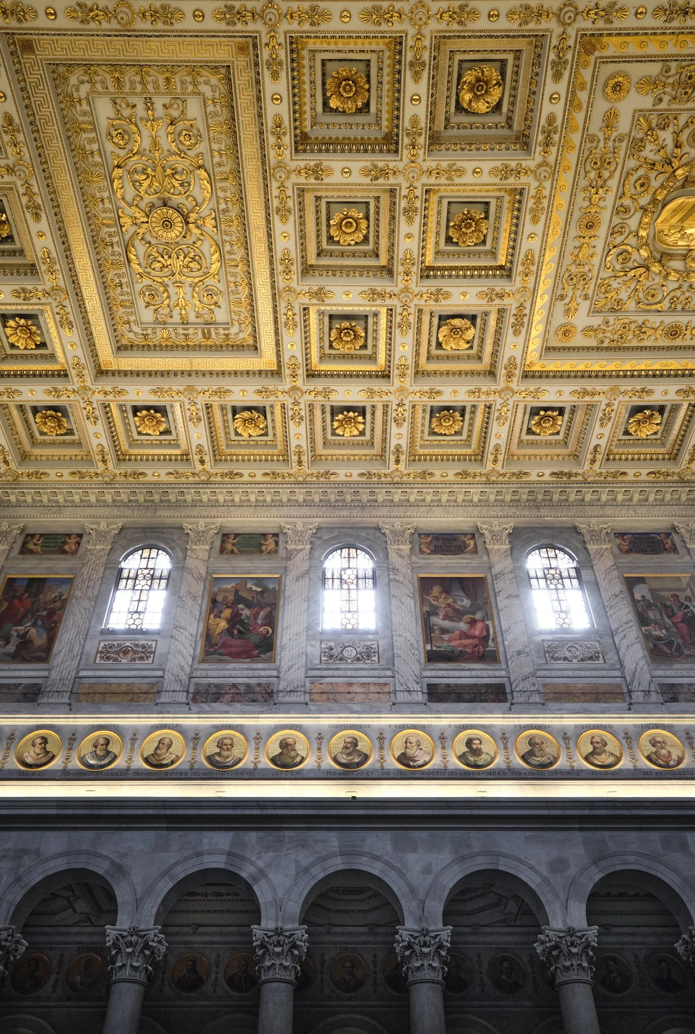 san-paolo-fuori-le-mura-interior-coffered-gold-ceiling-clerestory-arches