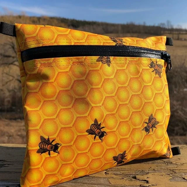 Should start seeing real bees soon! 🐝 🐝 #Honeybees #honeycombfabric #rgbyourdiy #rgbyouroutdoors.jpg
