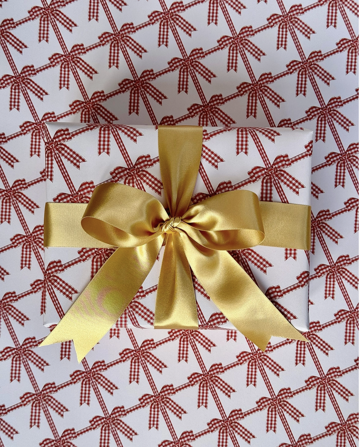 Gingham Bow Wrapping Paper