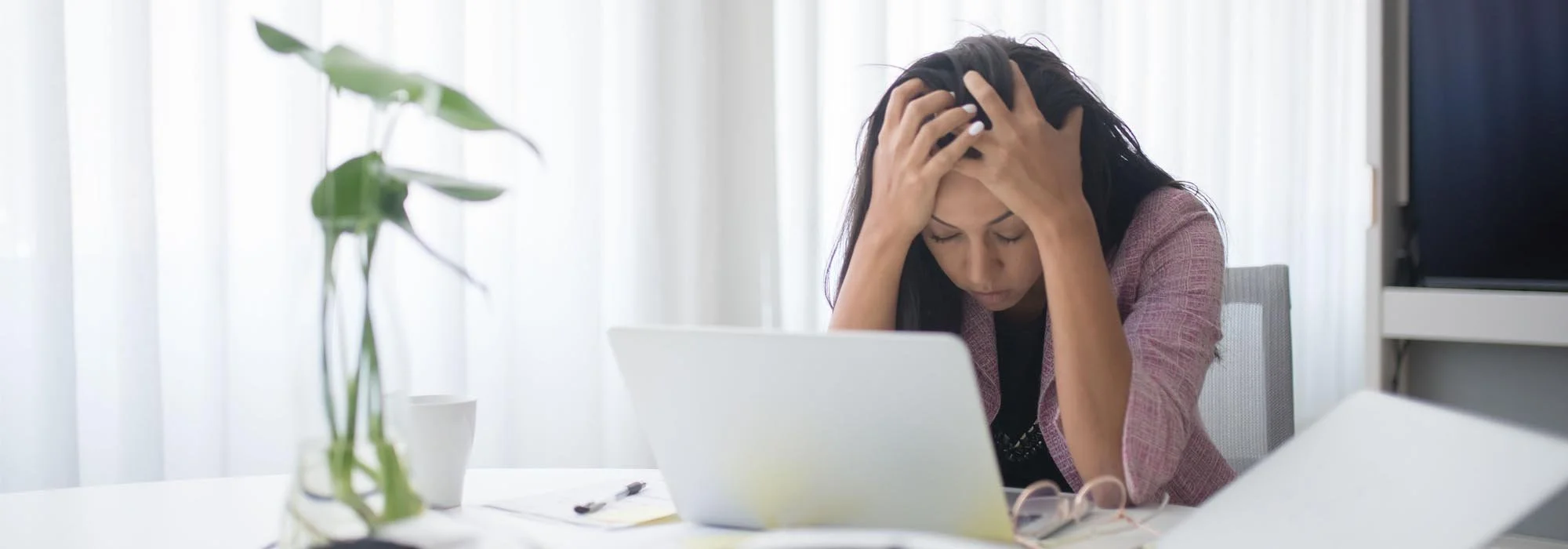 In-House vs. Outsourced Event Planning: 3 Questions To Help You Decide&nbsp;
