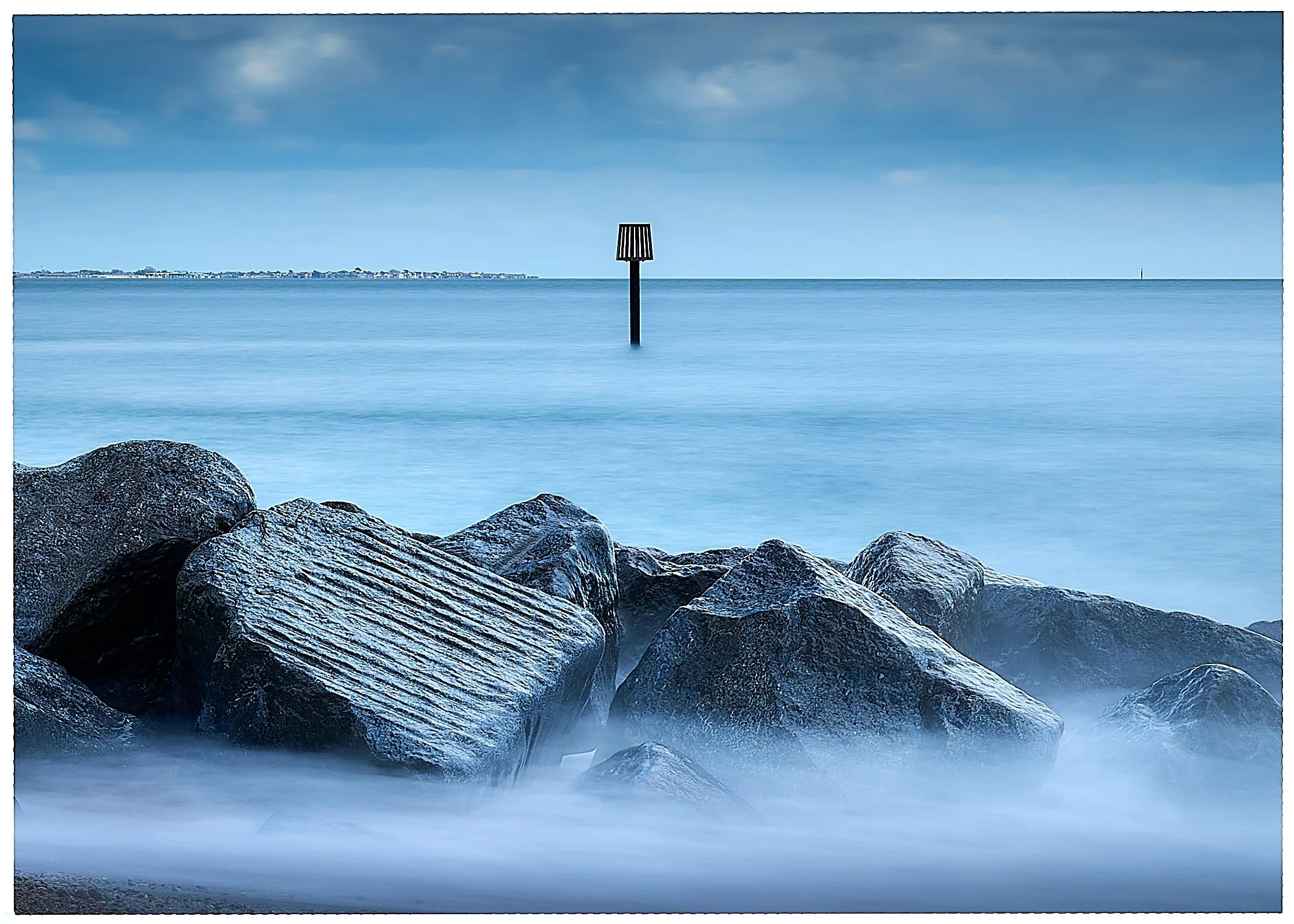 Good stuff  snapseeds  Long exposure   Hayling Good stuff  snapseedsGood stuff2025-09-24_09-24-35 (1).jpg