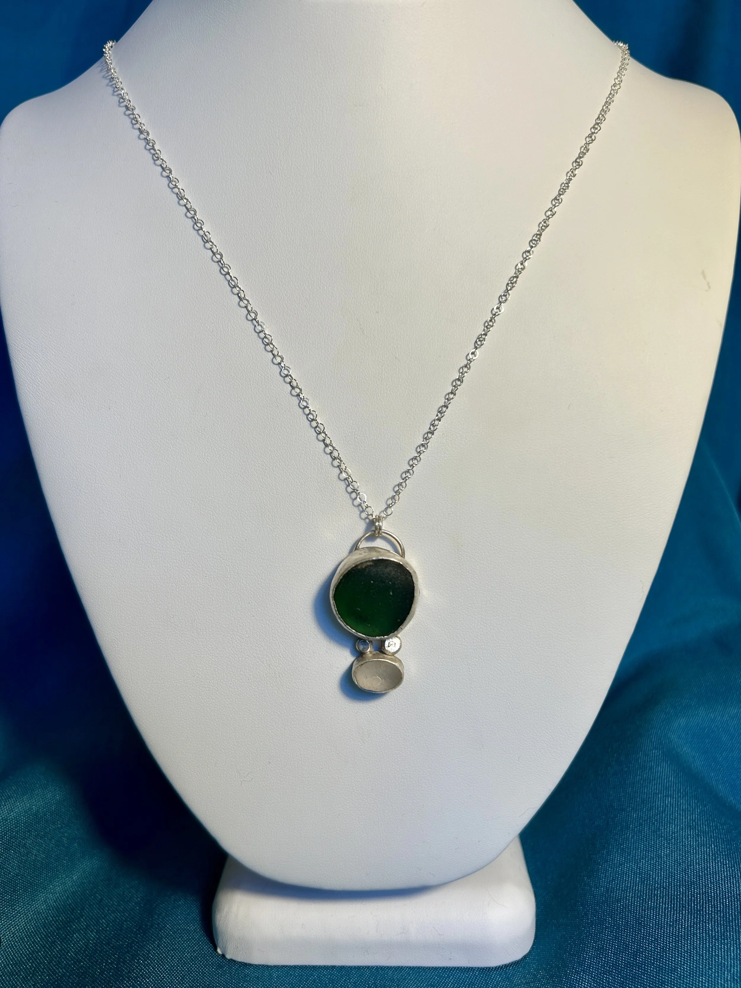Green and clear sea glass pendant