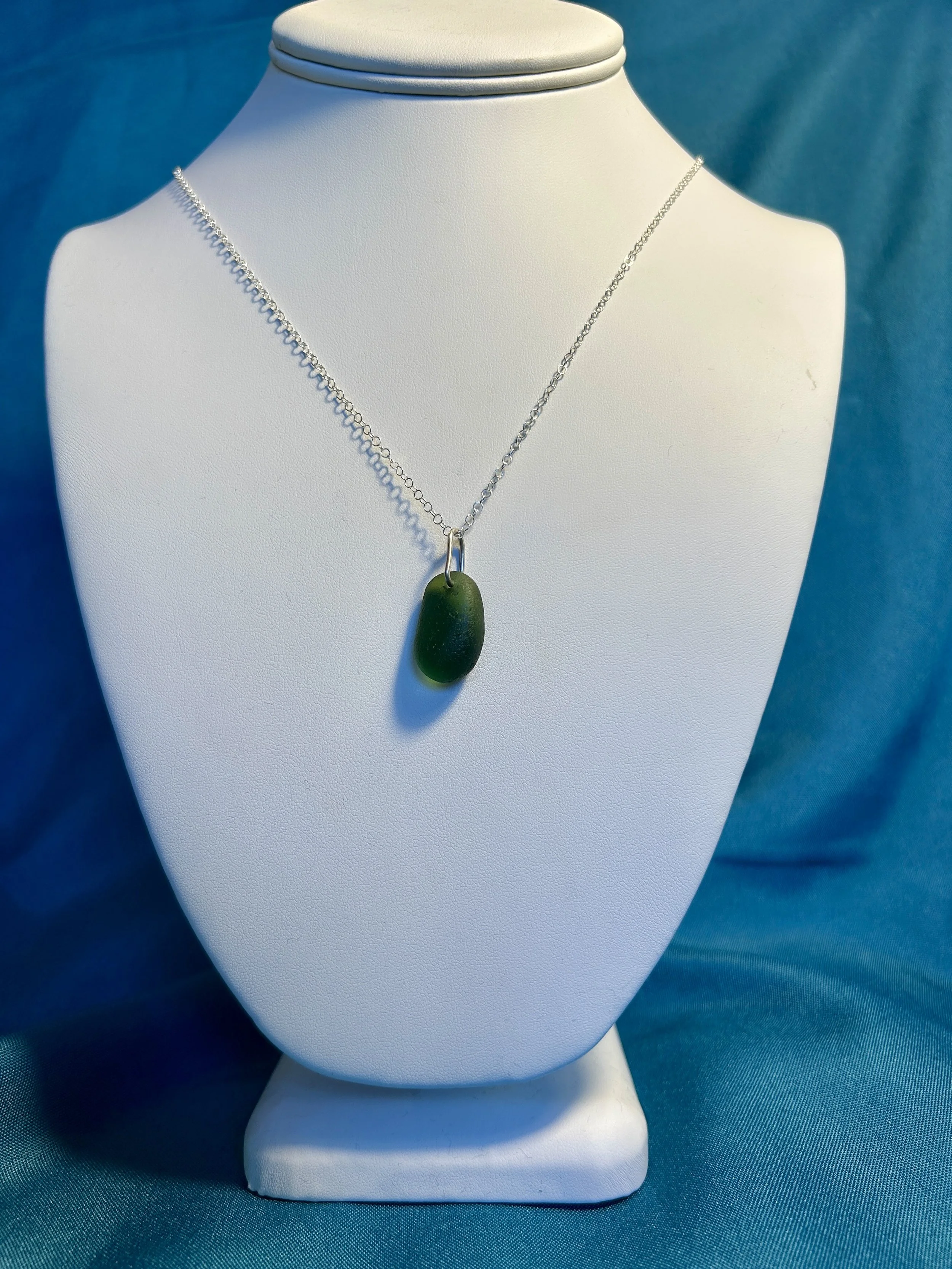 Green sea glass pendant 2