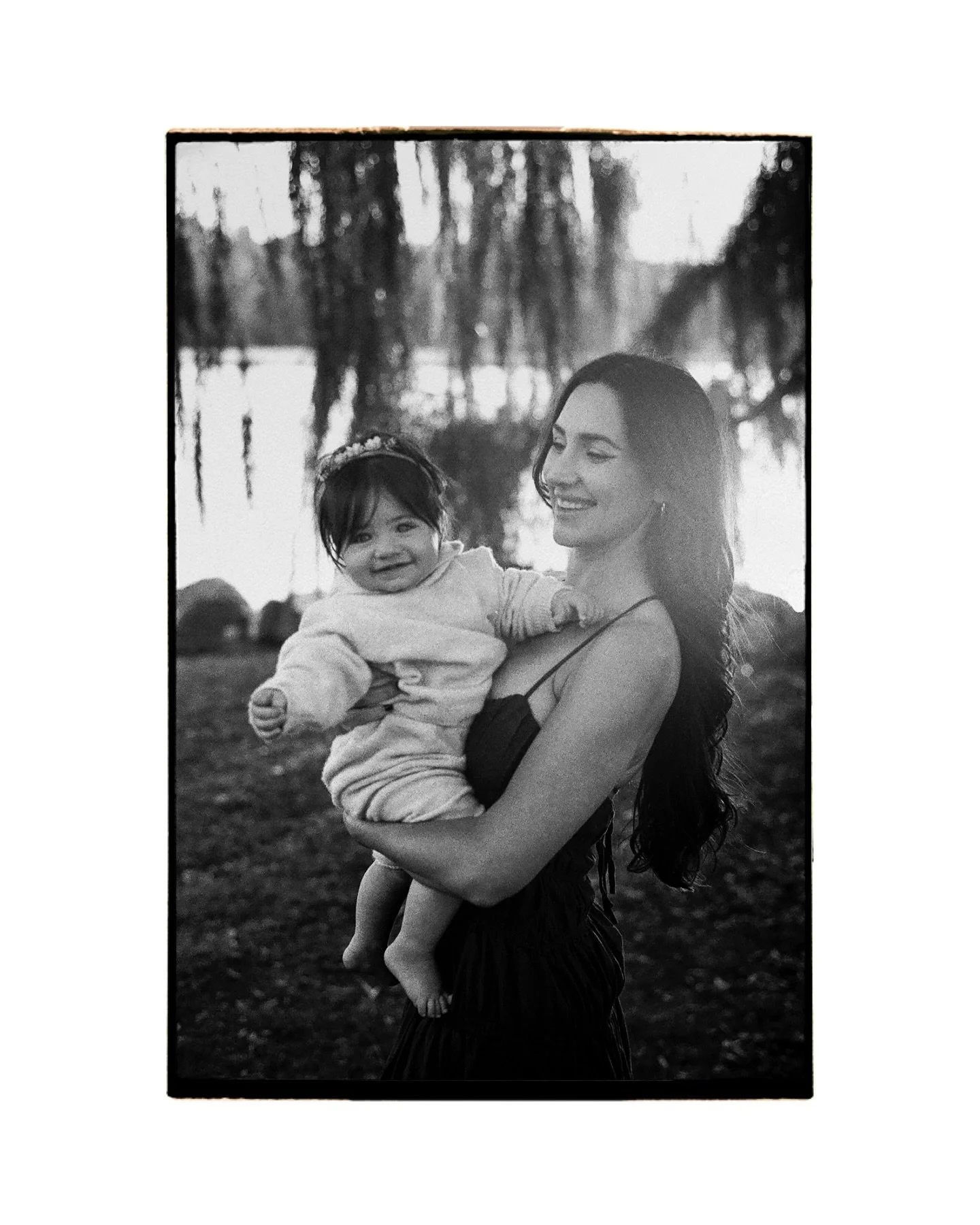 Beautiful Jeanine, Brad, and baby Naomi in Edgewater Beach.

Ilford HP5 scanned and developed by @photolifebrooklyn
