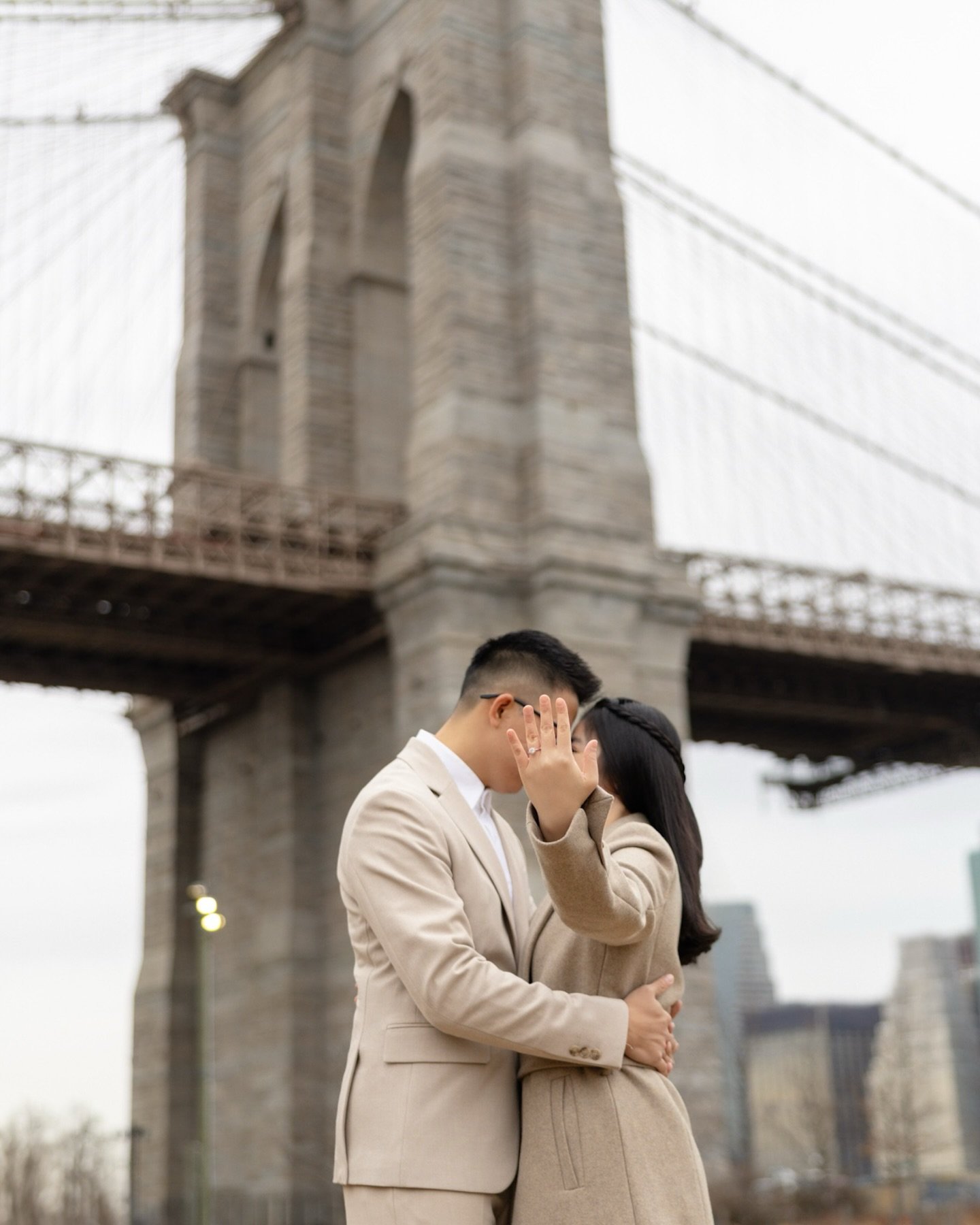 From E + M's proposal session in Brooklyn Bridge Park

💌 : Proposal photoshoot Brooklyn, NYC proposal photographer, Surprise proposal photography, Engagement proposal session, Marriage proposal NYC, Romantic proposal photos