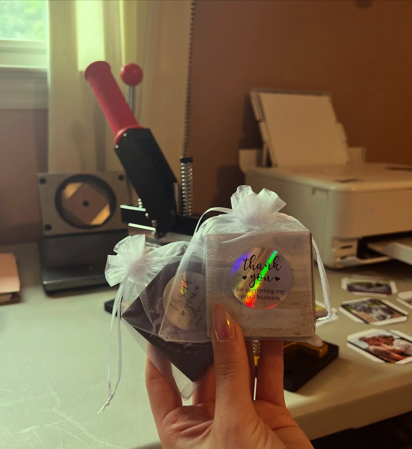 Saturday is for small business ๐
#smallbusiness #magnet #picture #smallshop #magnetpicture