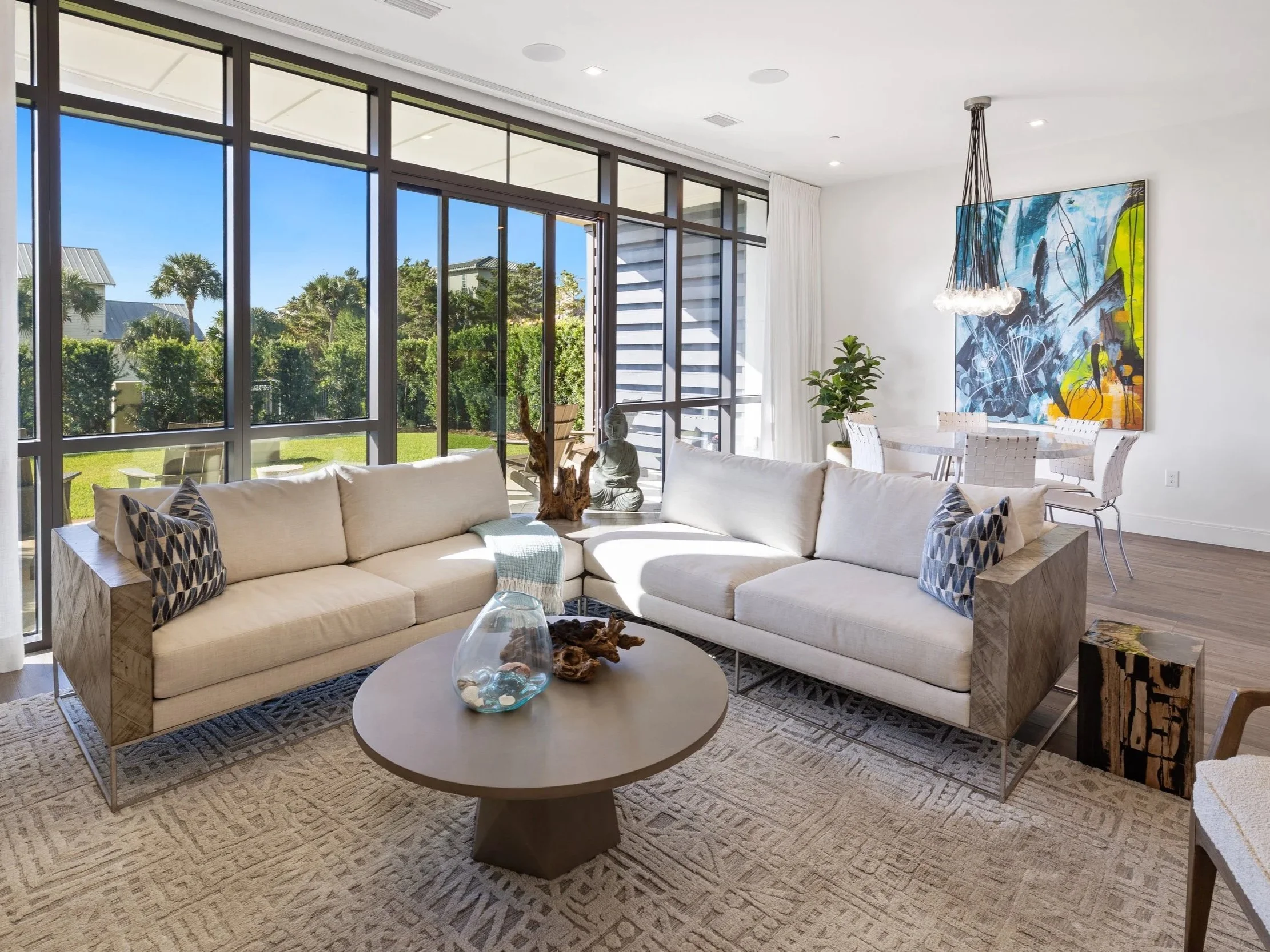 first floor sitting area