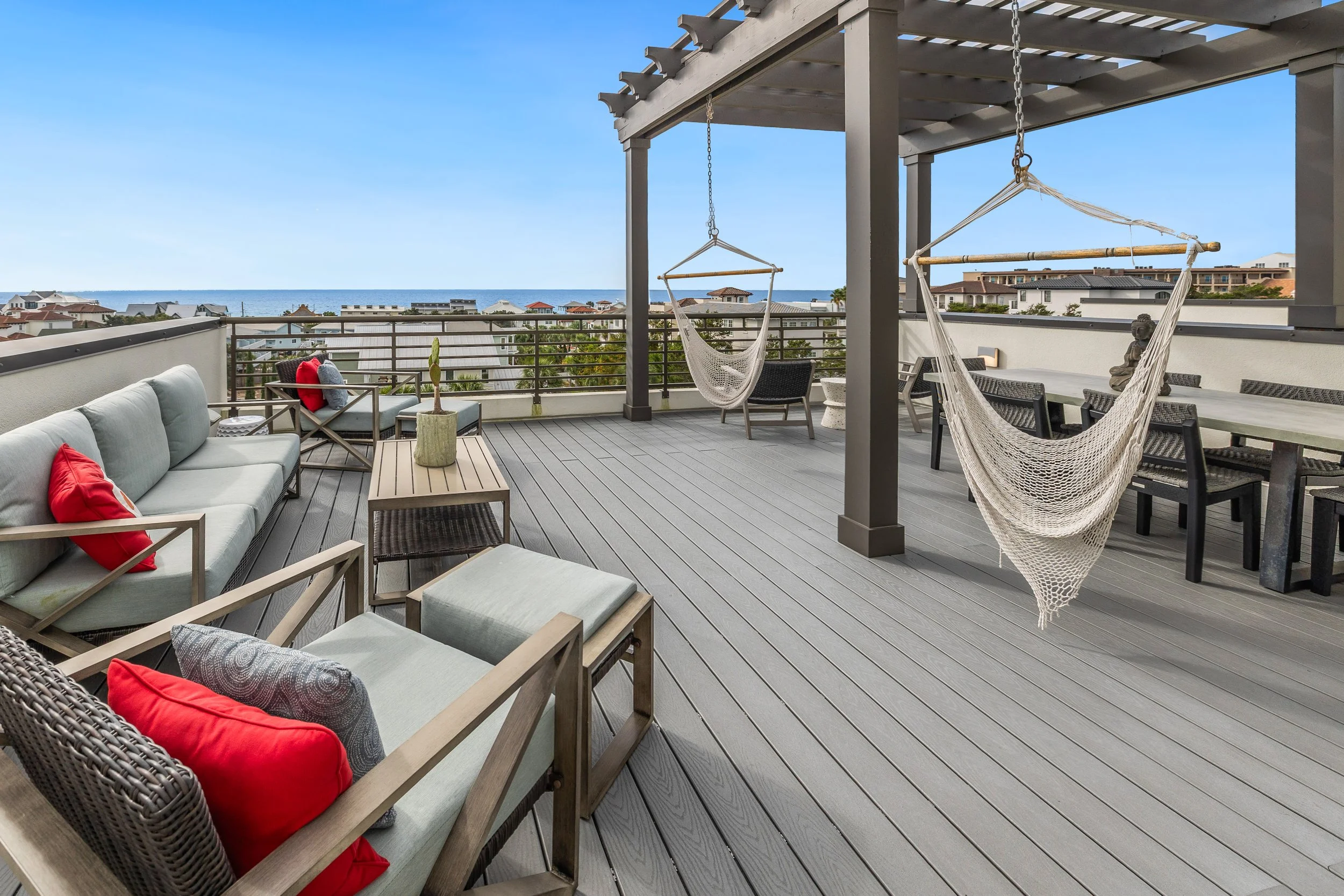 Rooftop living space