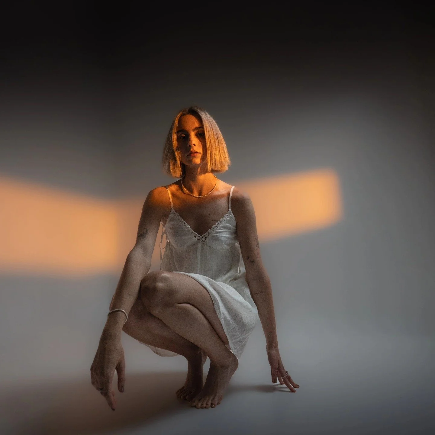✨️

Model: @taniaambauen

#Collab #UN1T #BehindTheScenes #Photoshoot
#photographer #photography #photograph