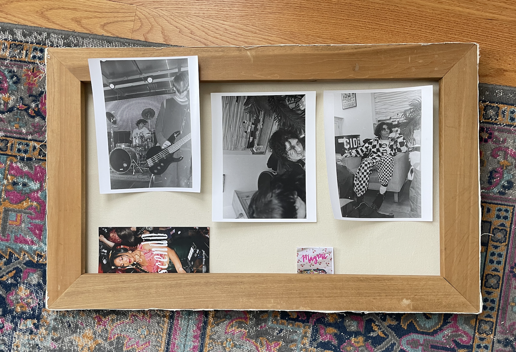 the starting point of the frame i created out of a secondhand, handmade canvas