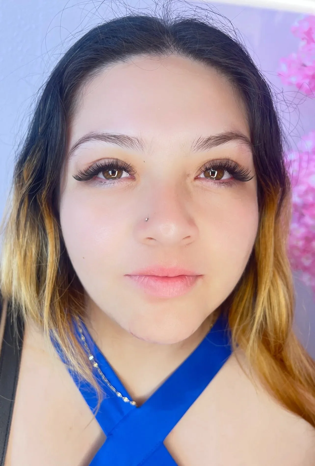 Hybrid style eyelash extensions 