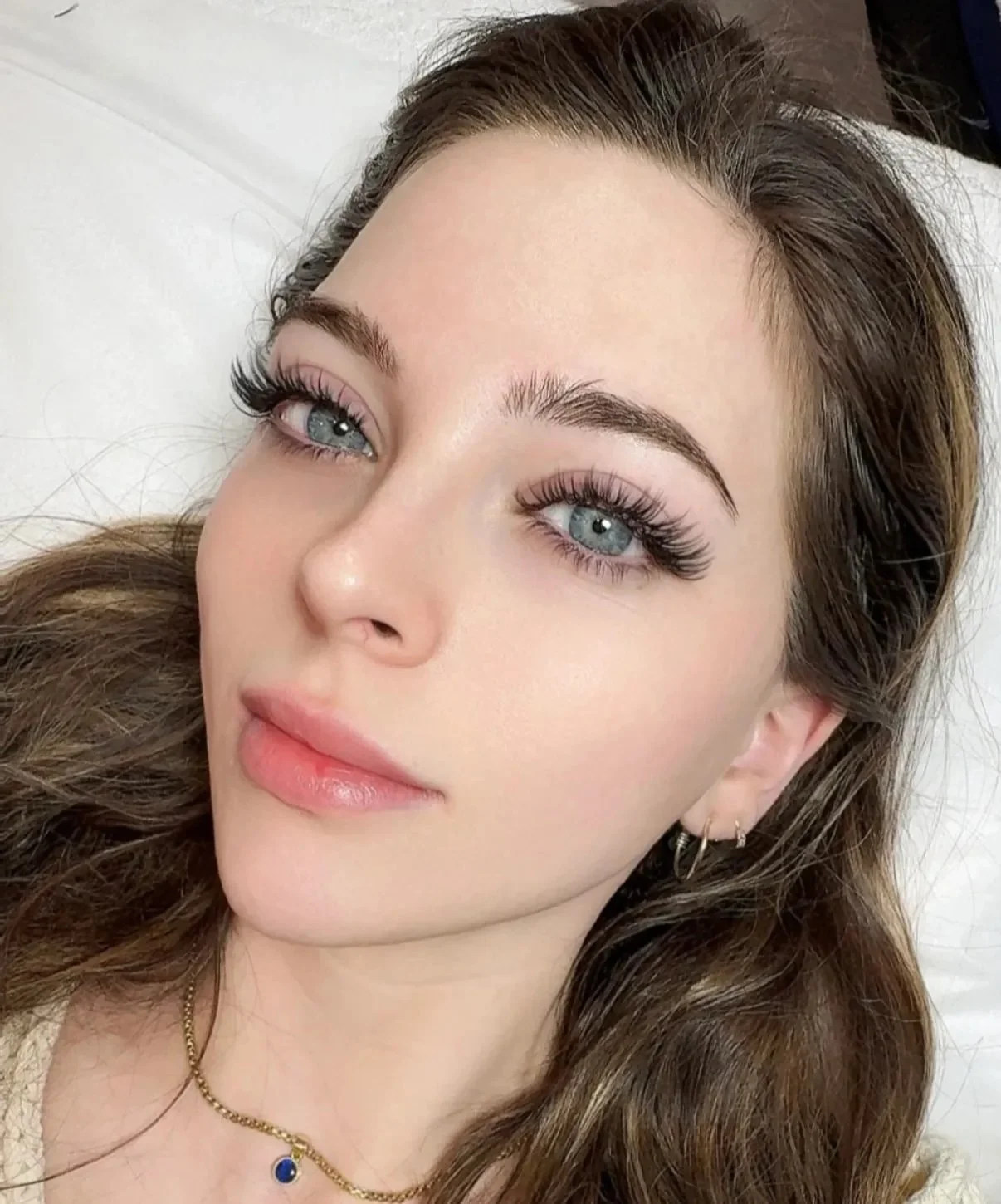 HiMi Lashes signature style eyelash extensions 