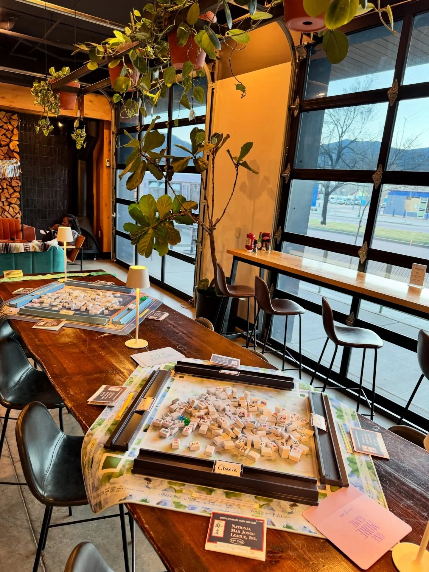 Had the most gorgeous mountain view for our Guided Play class at Kinship Landing last night! 🏔️✨

Guided Play is our Intro Part 2 class &mdash; where we jump right into a game and help you build the confidence to play on your own at open plays or wi