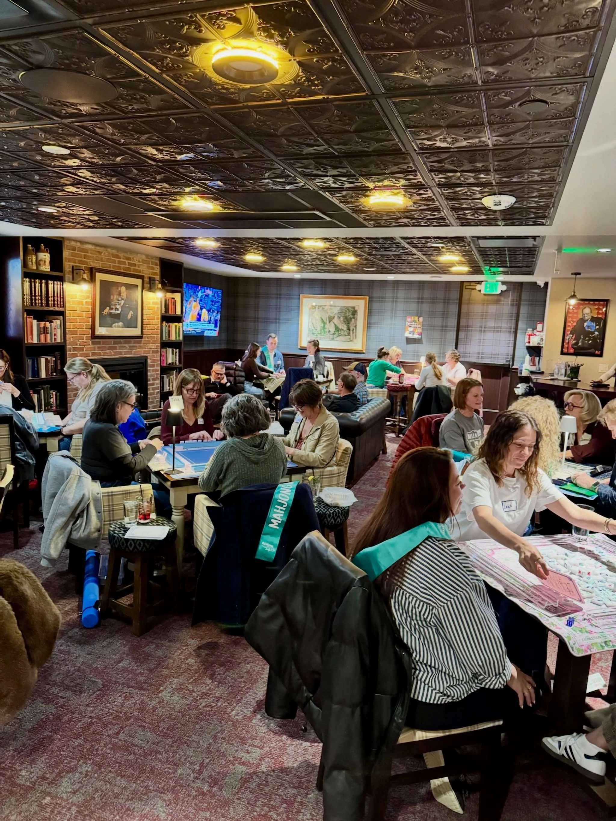 Just opened another table for our open play at The Brit Pub on Wednesday! 🇬🇧 Come grab a cozy dinner and play mahjong with us! 🥧🀄️

Need a little extra help? We have space at our Intro Part 2/Guided play tables! Guided play tables have an instruc
