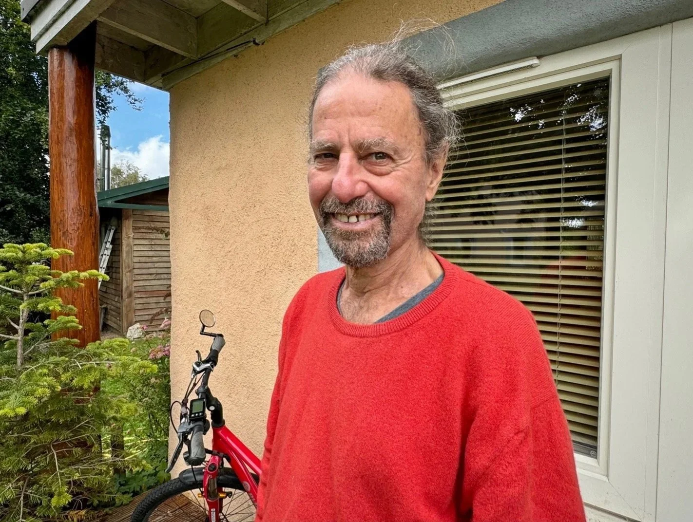 Graham (New Zealand)
Findhorn, Scotland. 

A self-proclaimed left-leaning, anti-capitalist, Graham values simplicity. He moved to Findhorn in 2005 in search of living in community; he wanted to reduce his consumption and live closer to his fellow nei