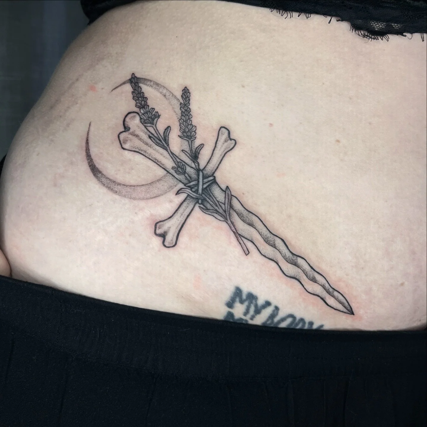 A few things from recently. Thank you again, everyone 💕
#portlandtattooartist #pdxtattooartist #qttr