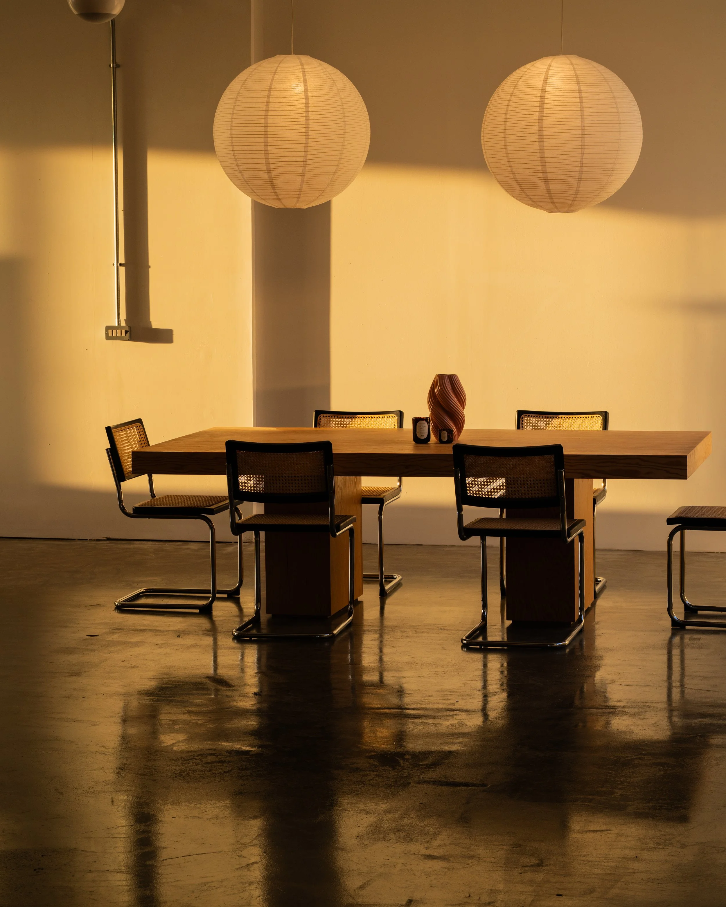CREATIVE OFFICE SPACE LONDON.jpg