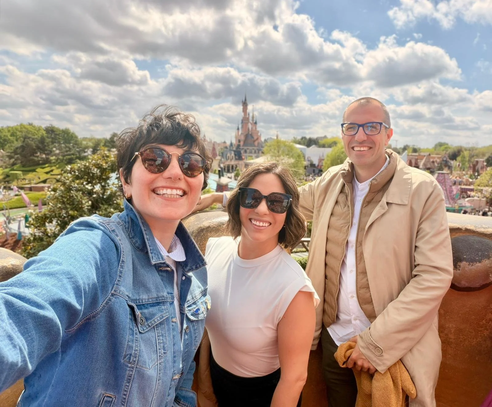 Spending nice time with some friends at Disneyland Paris