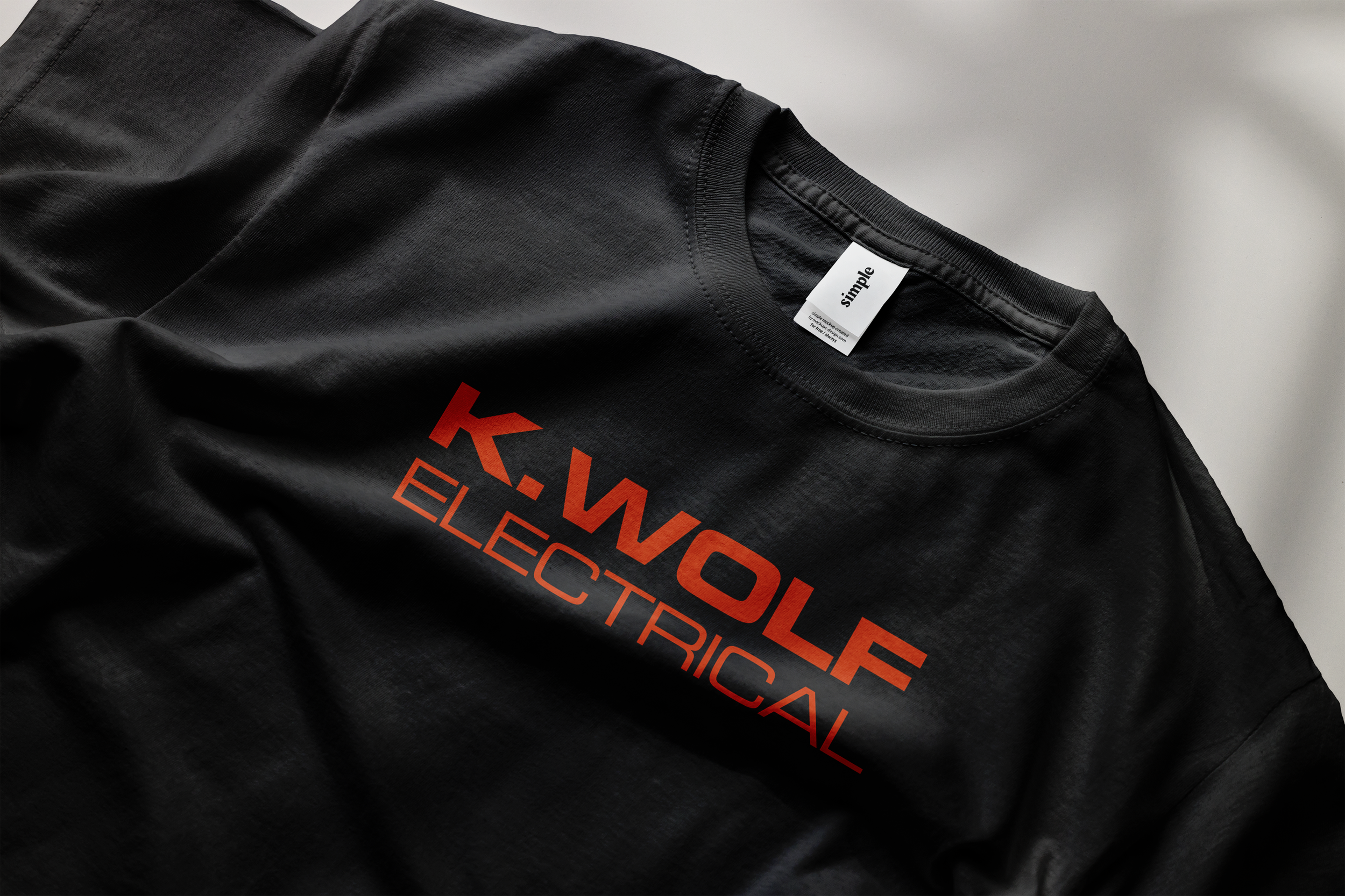 Cropped_T-Shirt_Mockup.png