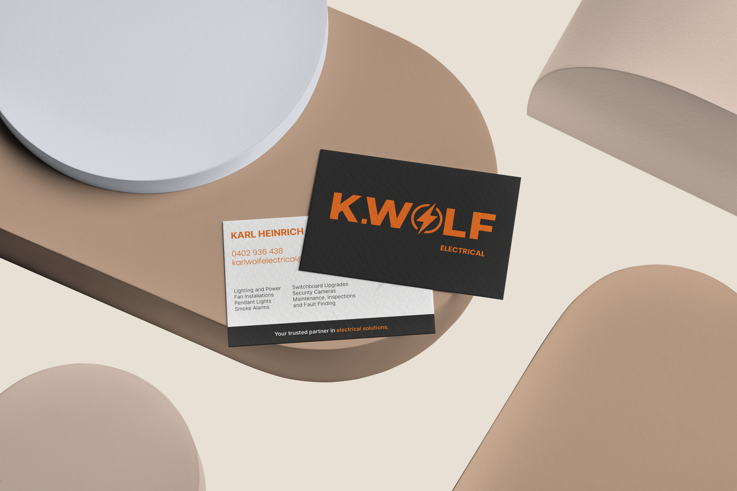 rsz_kwe_business_card-collateral_mockup.png