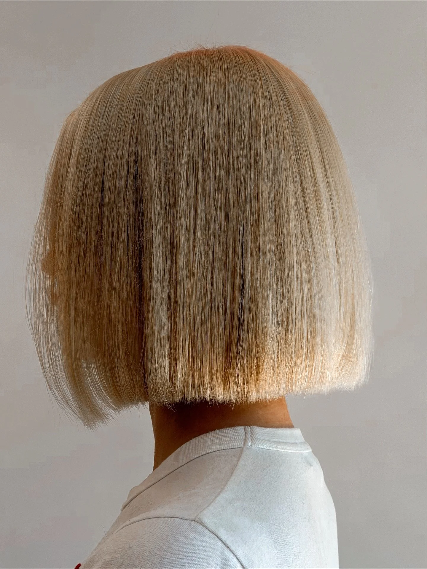 Blondes of Paradise 
Pick yours 😘

Warm blonde | Ash blonde | Platinum blonde | Natural blonde |baby blonde | lived-in blonde | rooted blonde