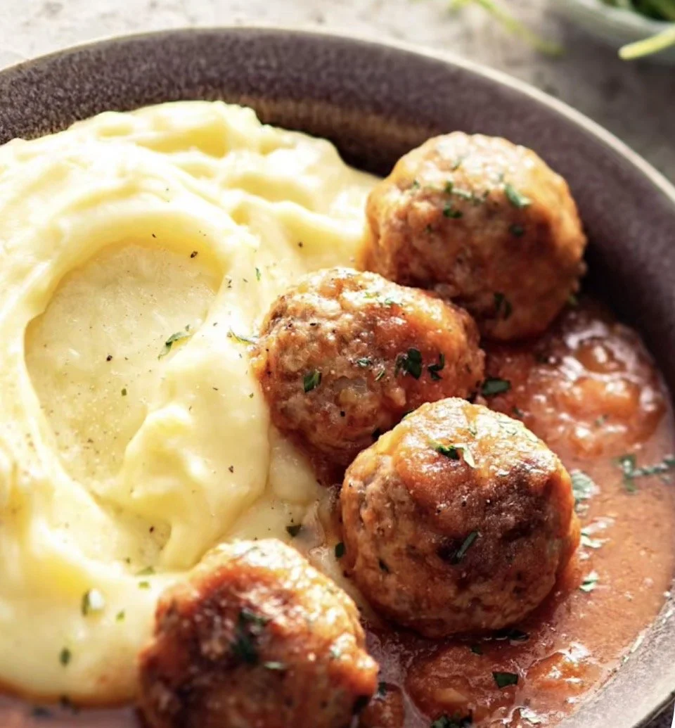 Italian Sausage Meatballs in Red Bell Pepper Sauce