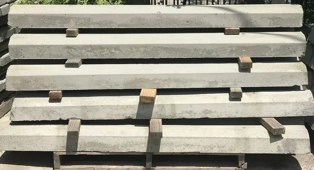 Hexagonal Parking Stops
6' Long