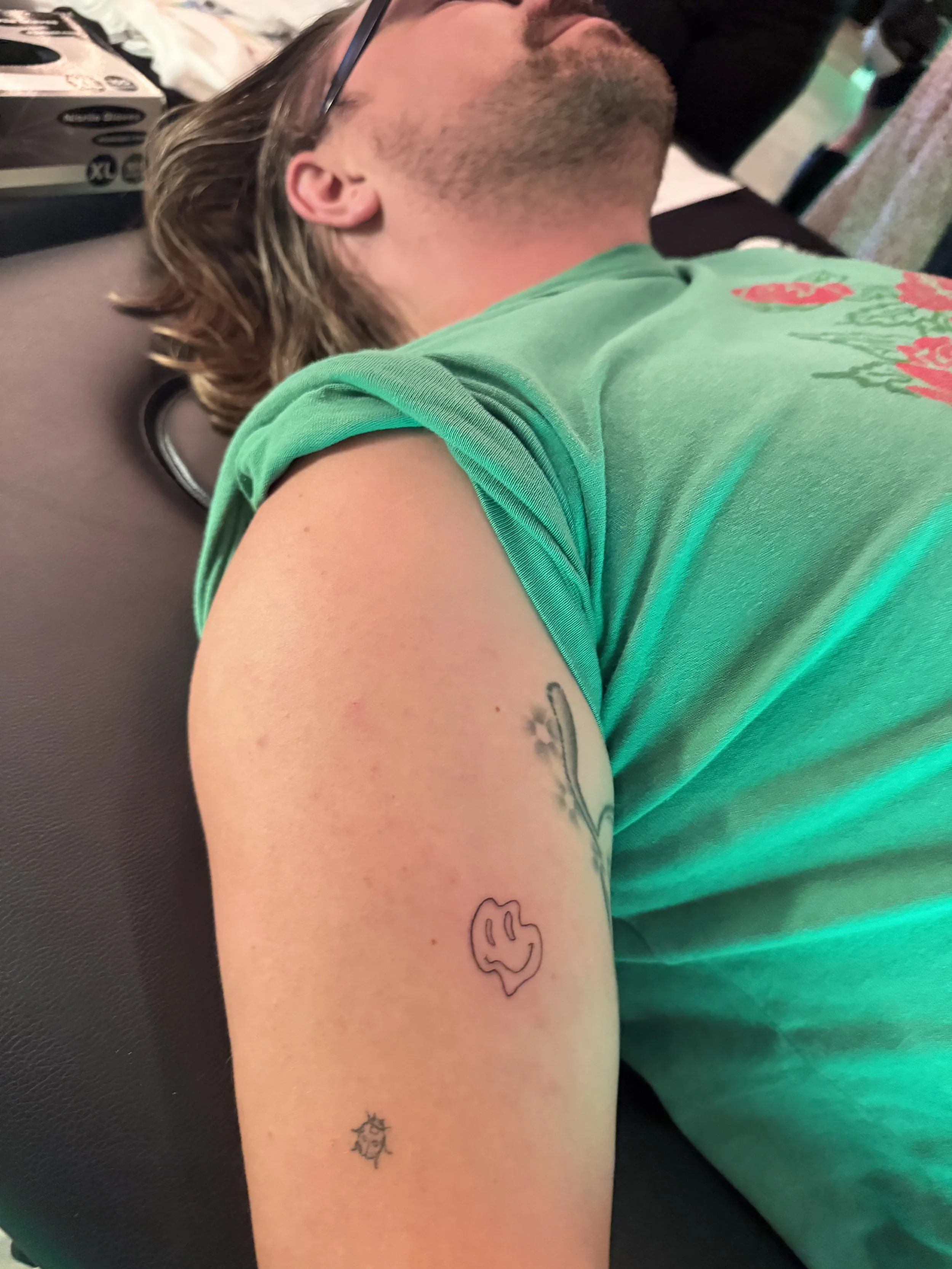 Tattooing Music Producer Gabe Simon