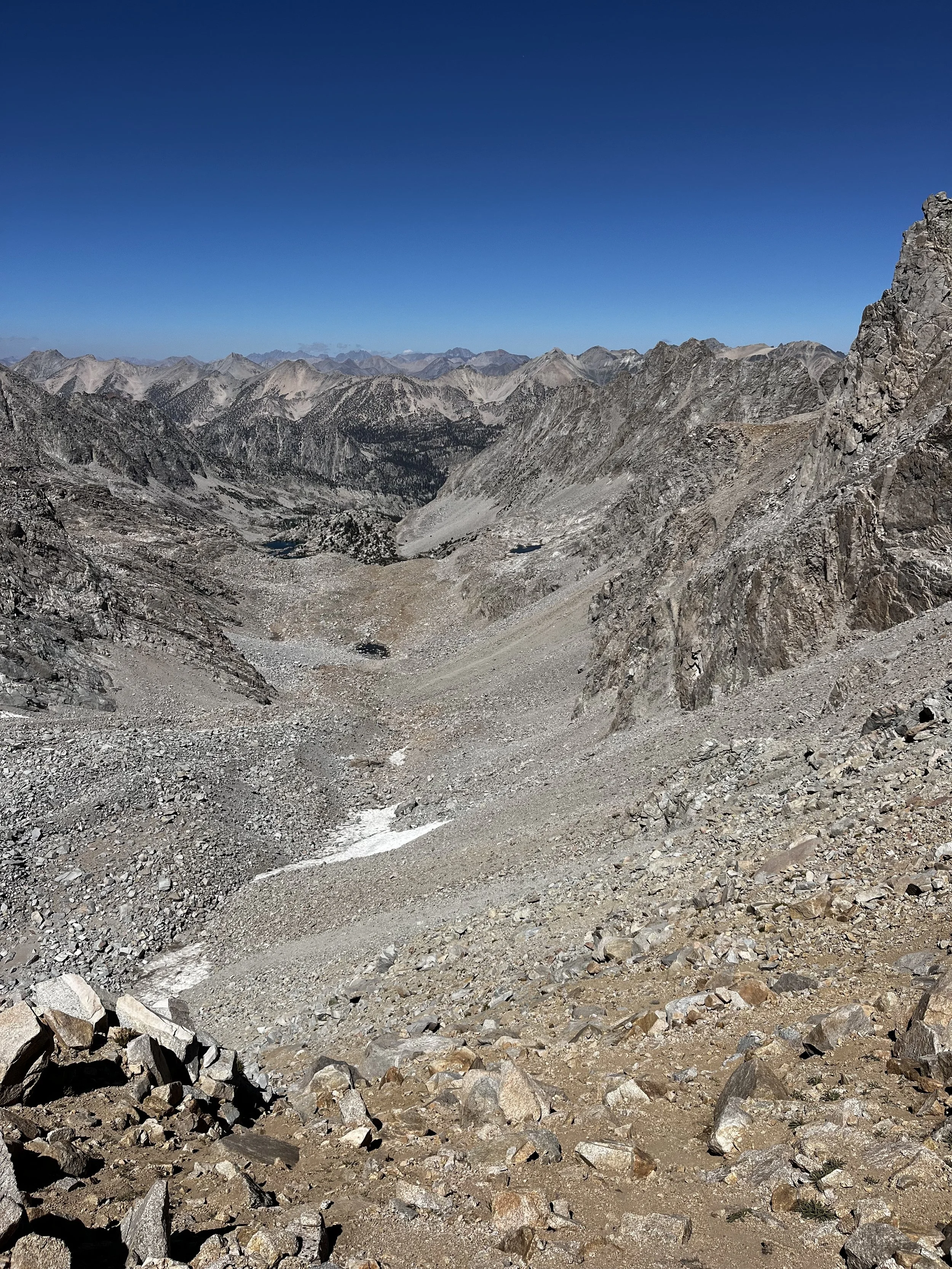 View north of Deerhorn Saddle.
