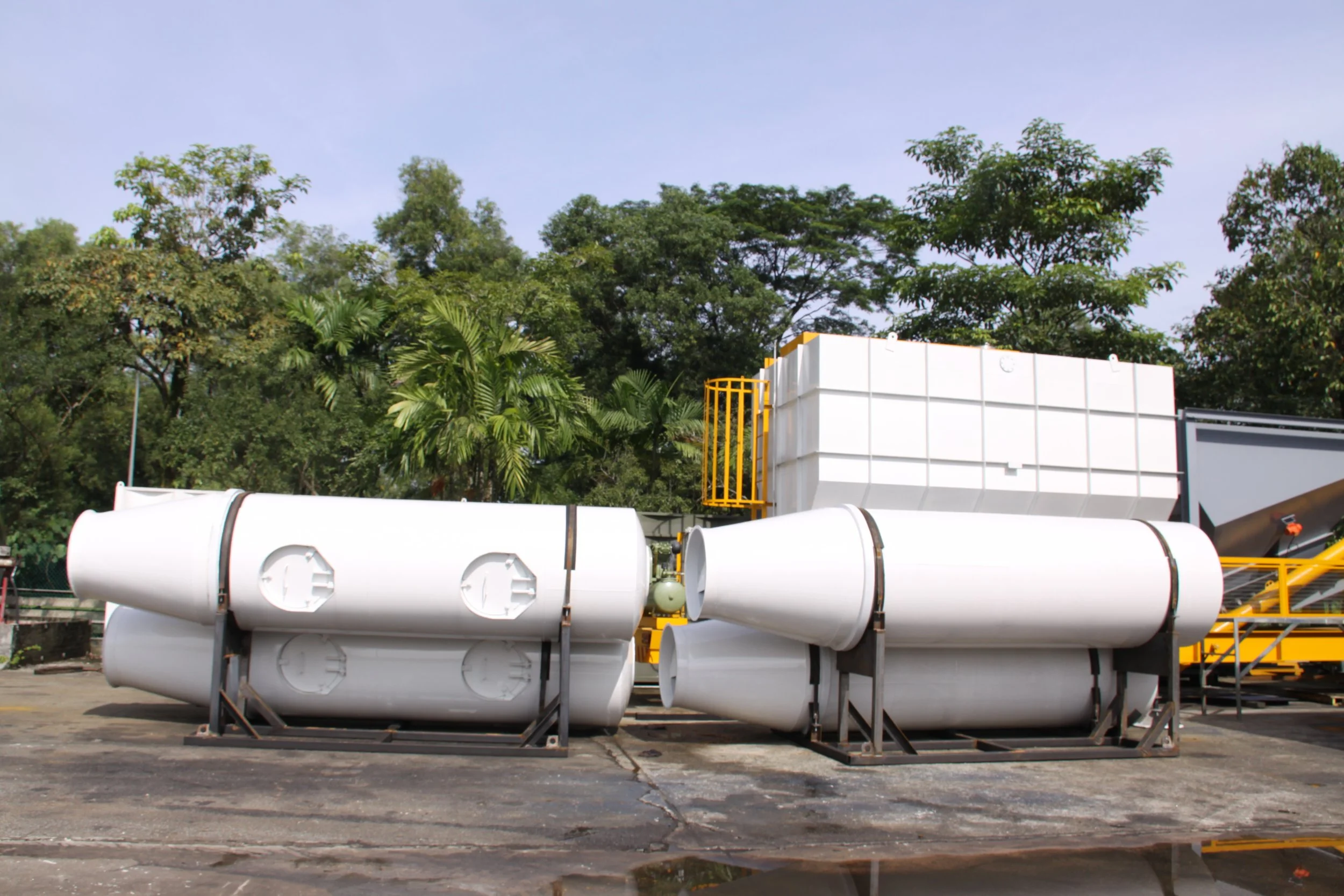 Cigar Concrete Mixer for Tunnel Application_.jpg