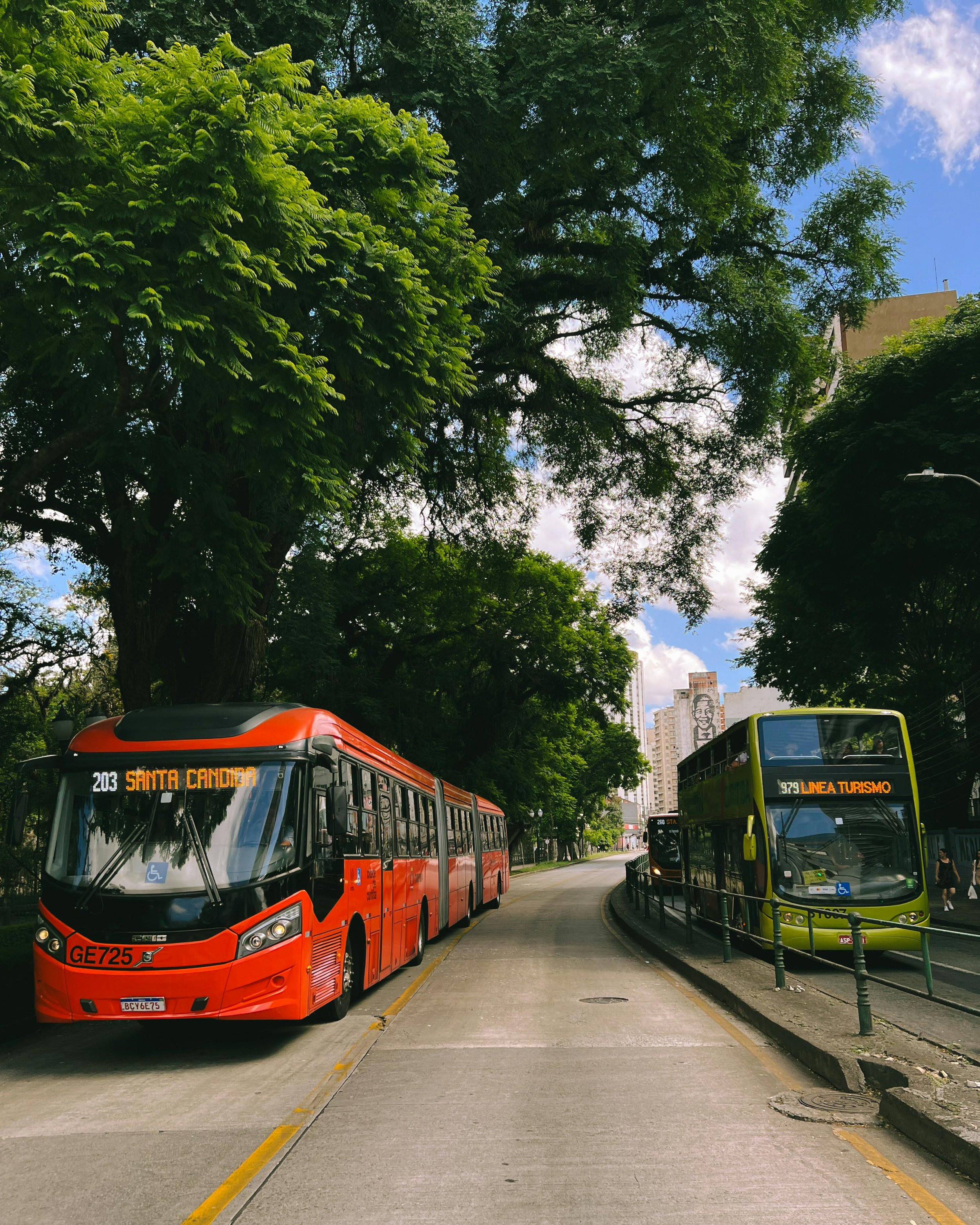 Full Service Round Trip Transportation