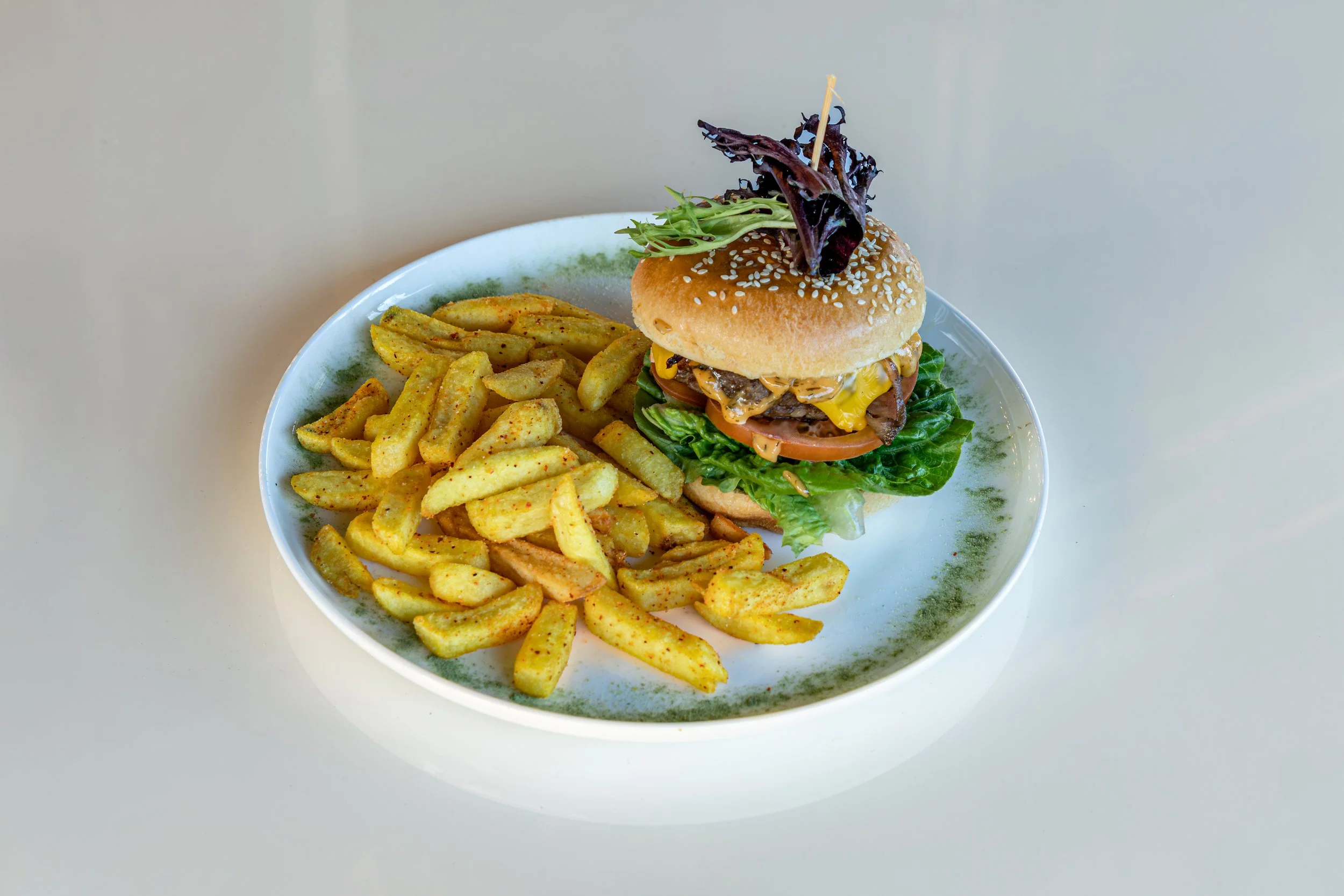 38 Da Beef Burger.jpg