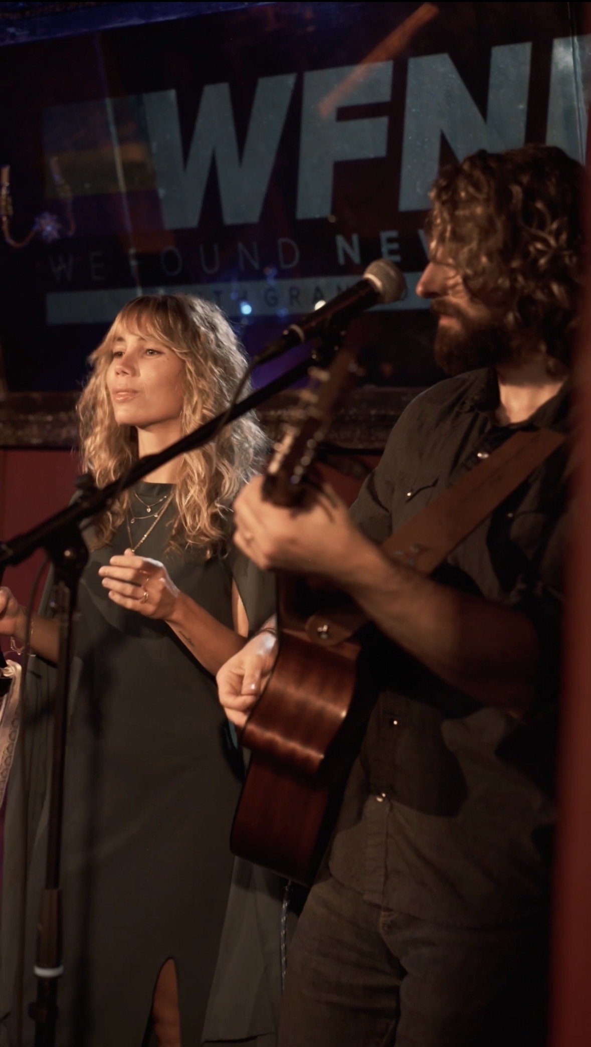 Bel Mercy performing live at Grant Owen’s We Found New Music showcase in Los Angeles.