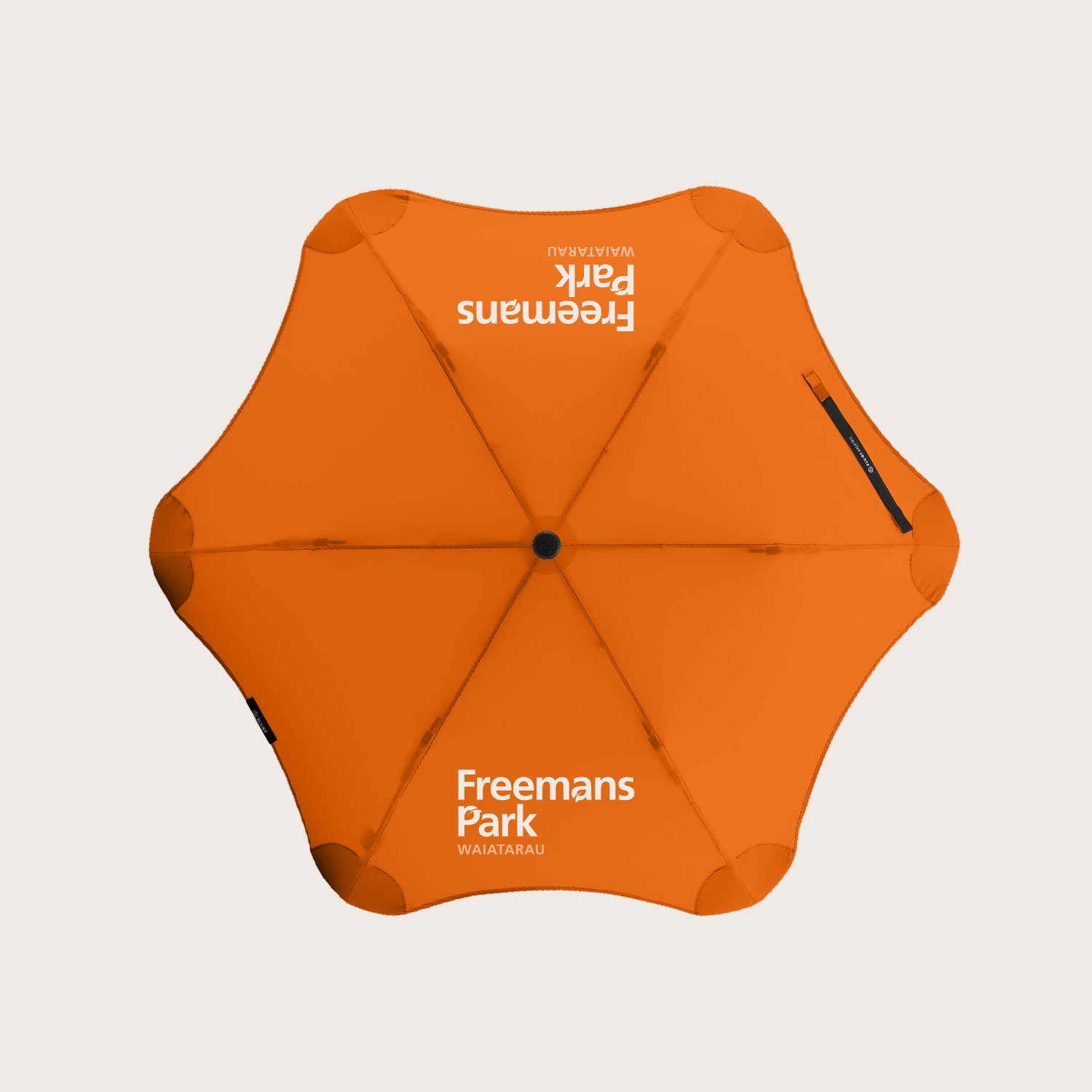 Freemans-Park-Collateral-Umbrella_Blunt_Metro_Orange_Top_1500px.jpg