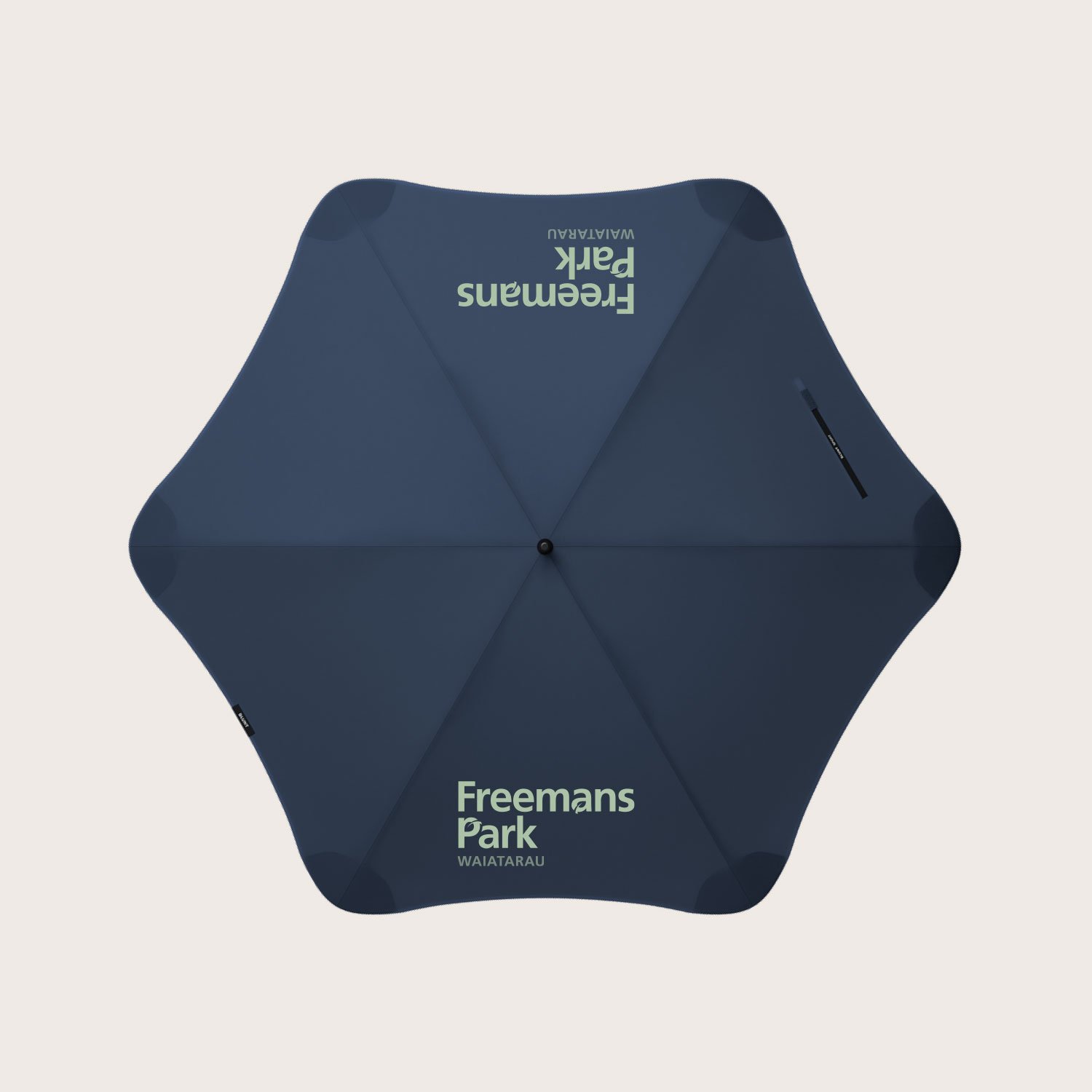 Freemans-Park-Collateral-Umbrella_Blunt_Sport_Midnight-Navy_Top_1500px.jpg