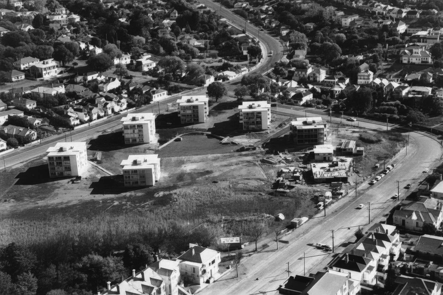 Constructing star blocks