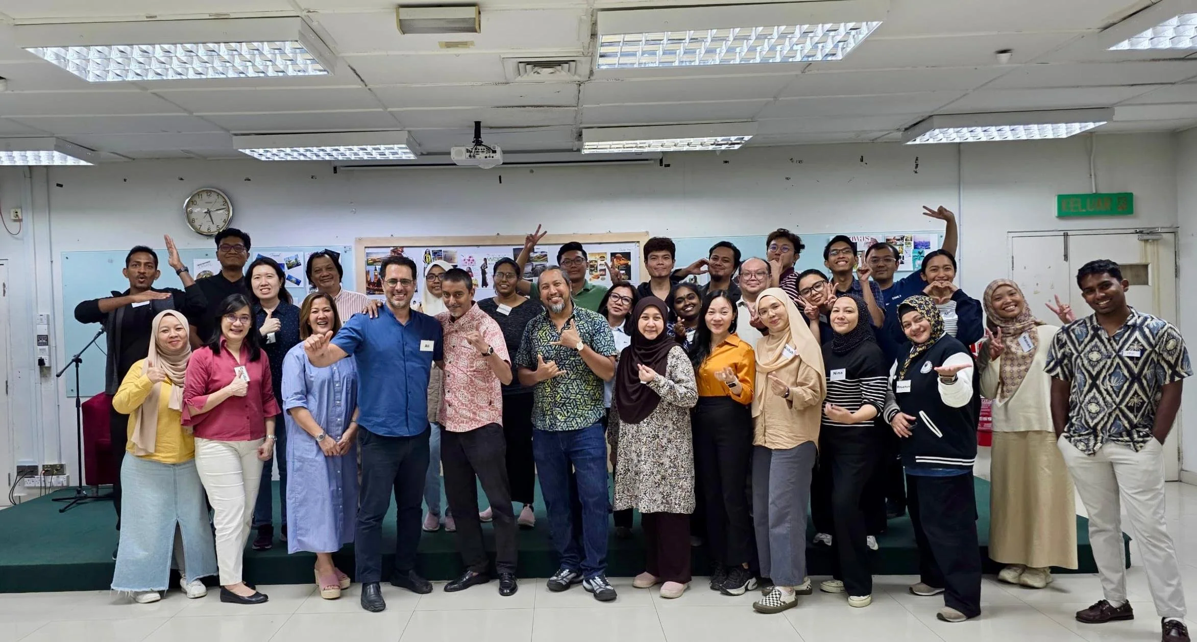 An image of the Cultural Center.