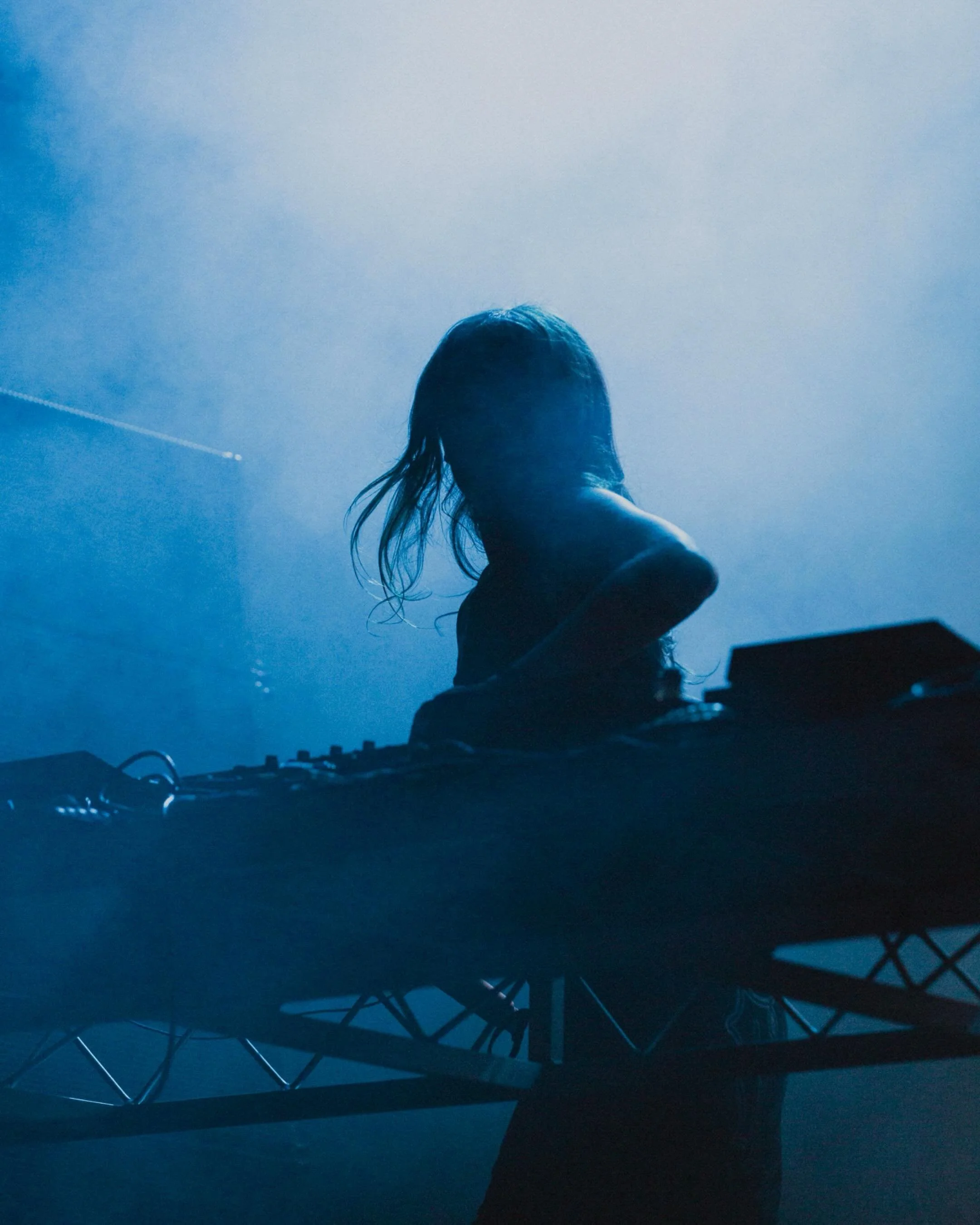 NINAJIRACHI ~ @ninajirachi @groovinthemoo 🎧✨