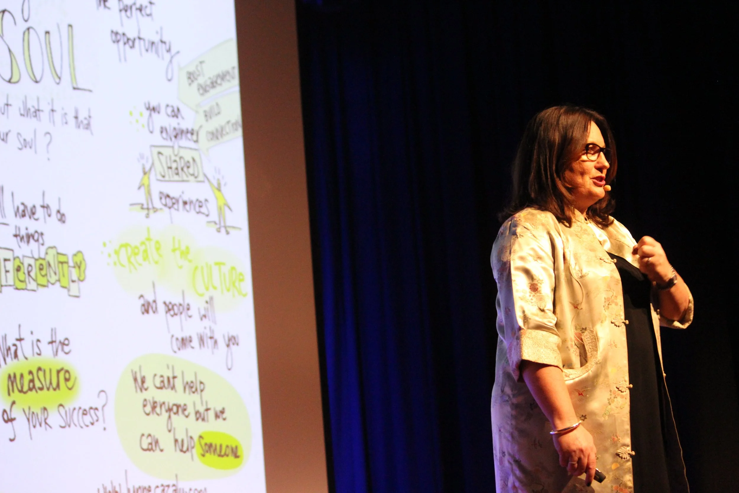 Lynne Cazaly speaking at the Future of Leadership