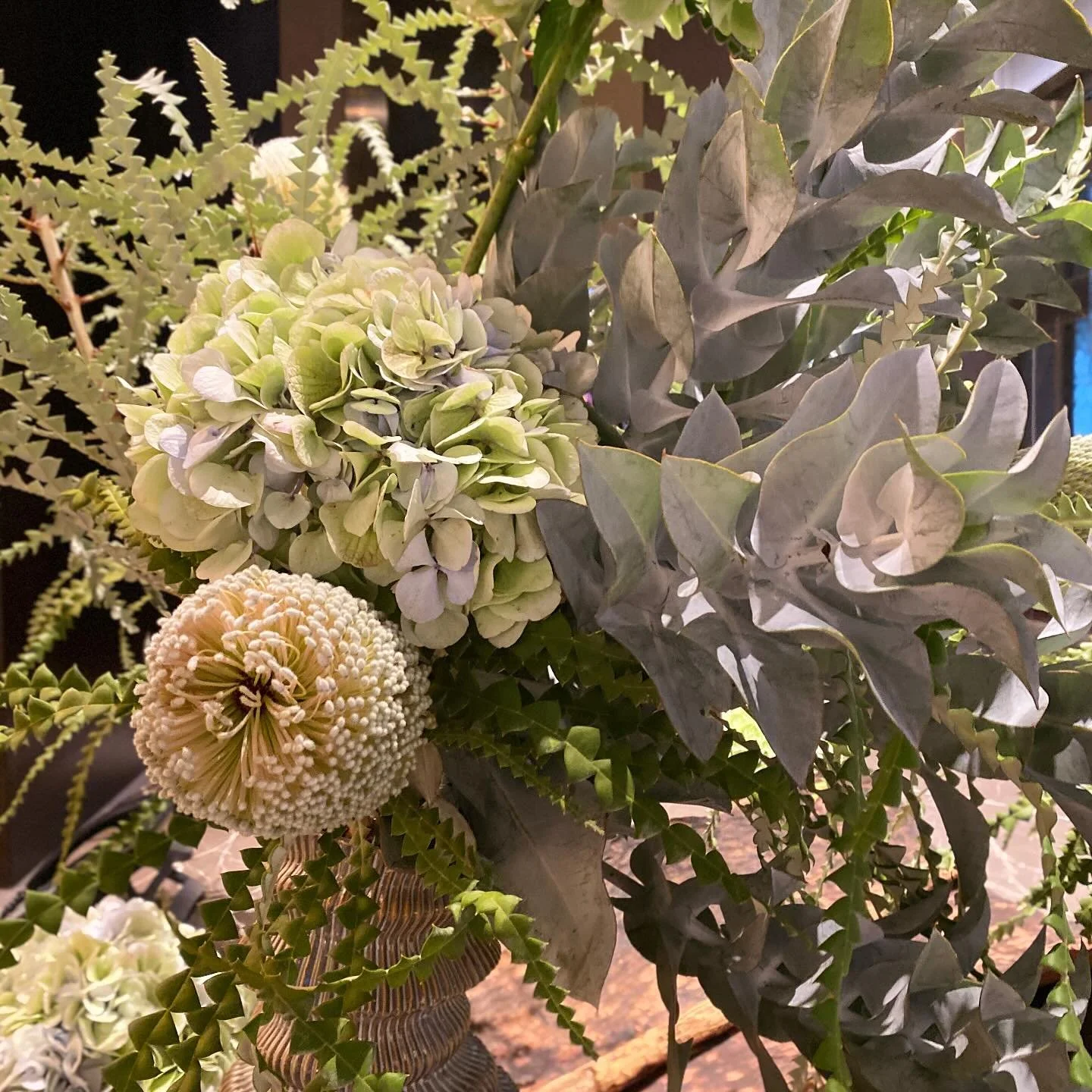 Exquisite floral display @theritzcarltonmelbourne