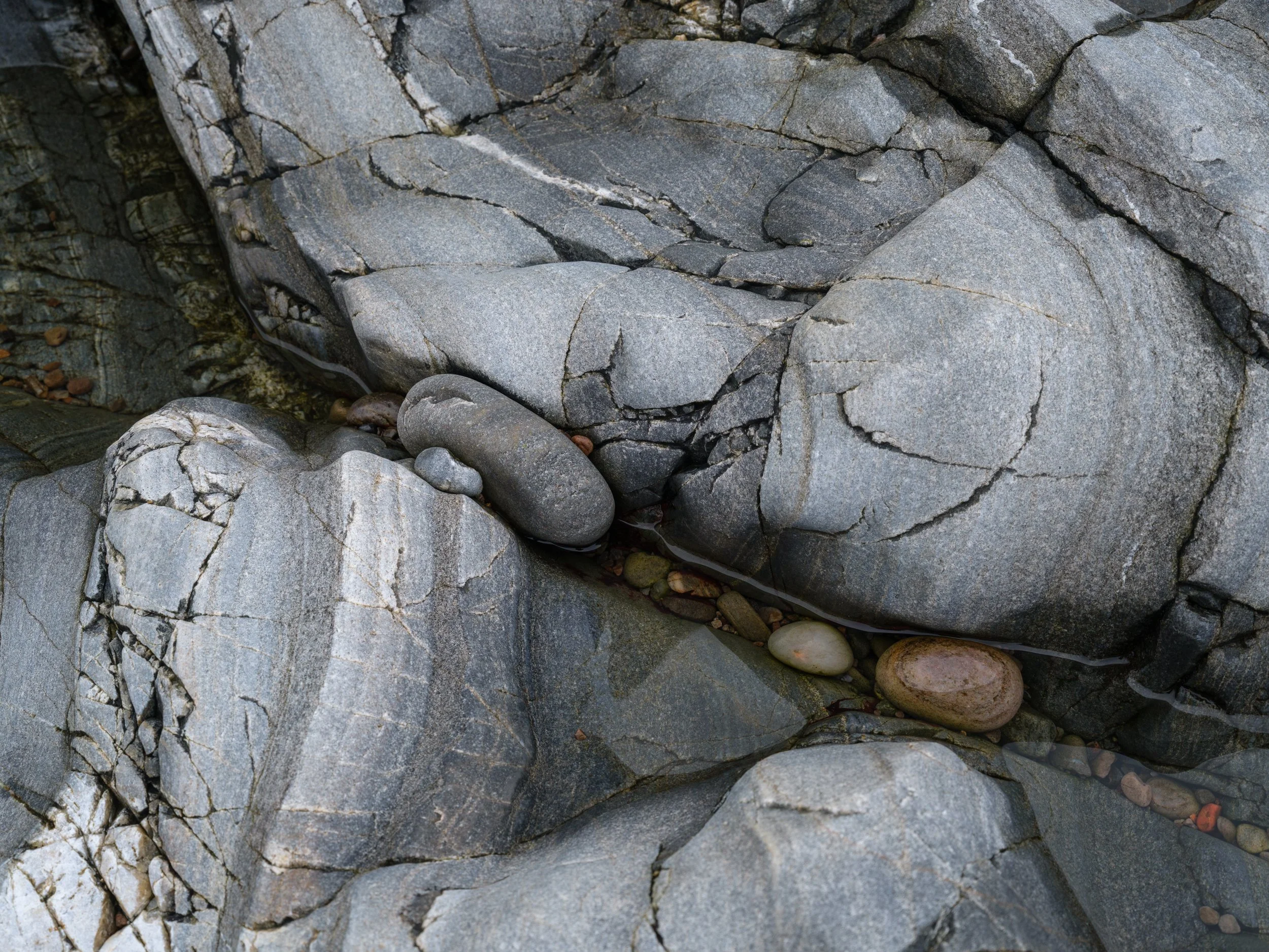 Rock formations Morar