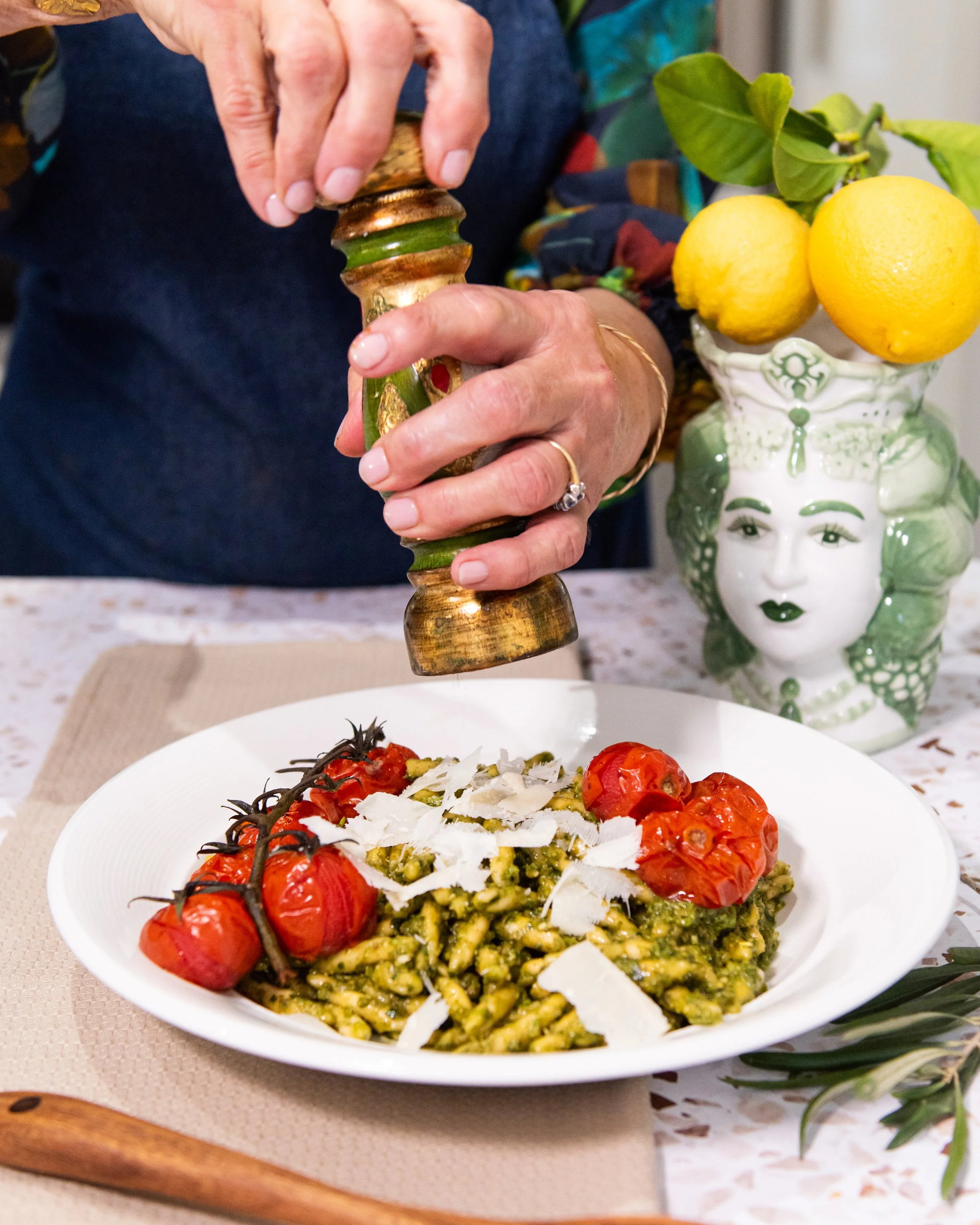 Pesto Pasta With Oven Roasted Tomatoes