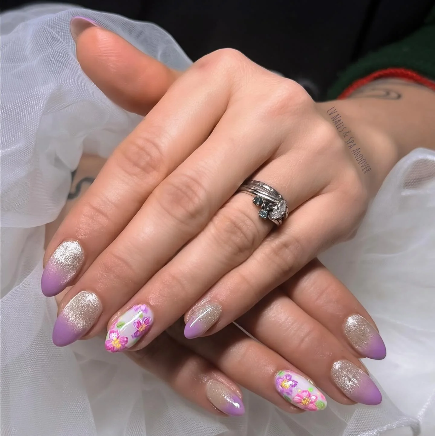 🌸🌺 #lvnailsandover #nailsofandover